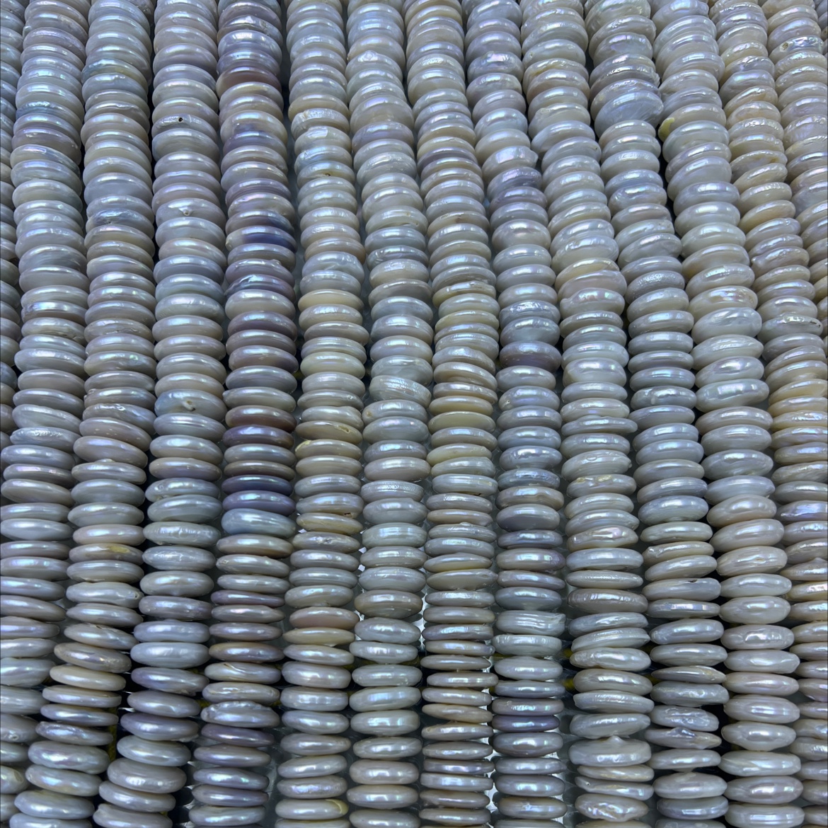 Button freshwater pearl