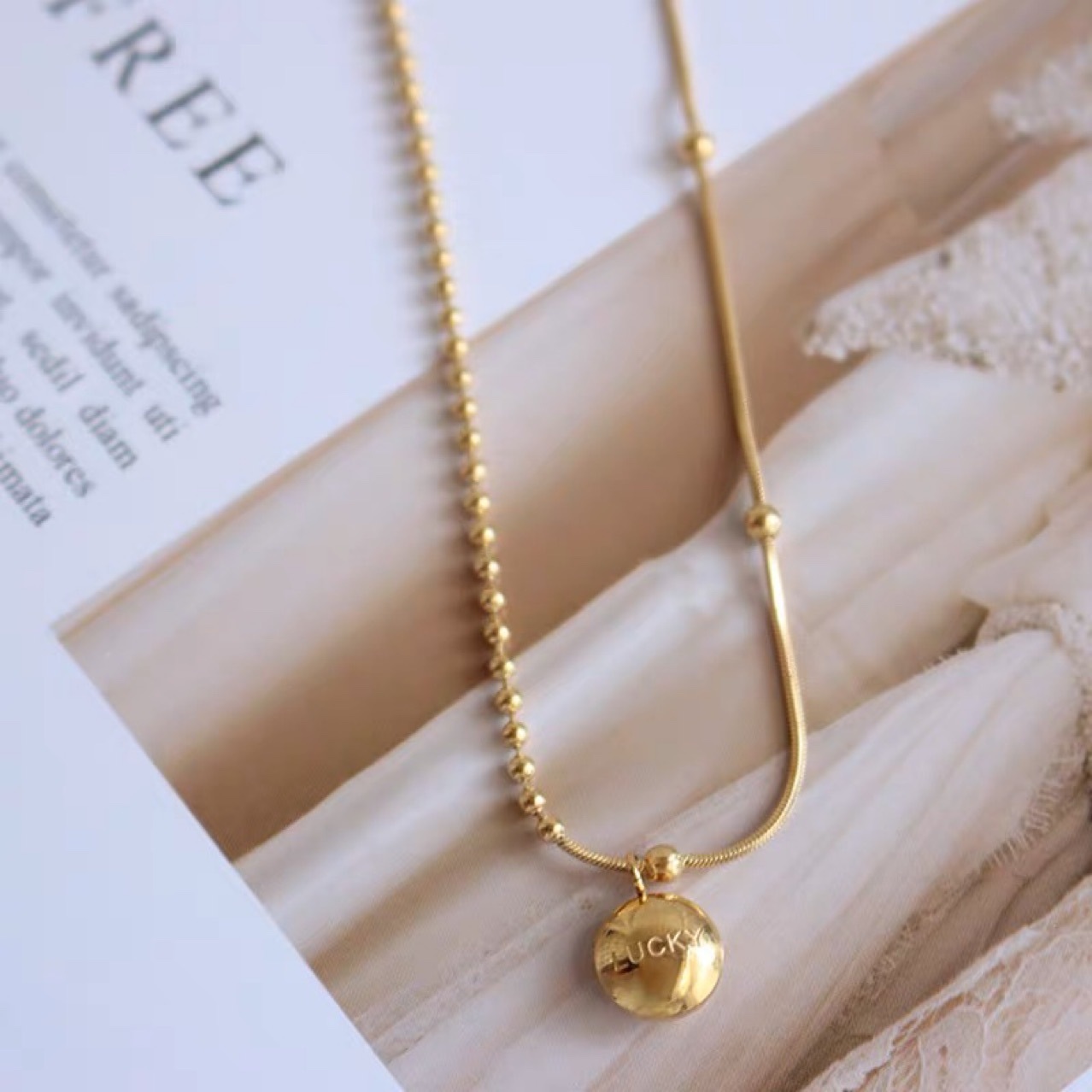 LUCKY小金豆项链女轻奢简约高级感锁骨链颈链饰品 
