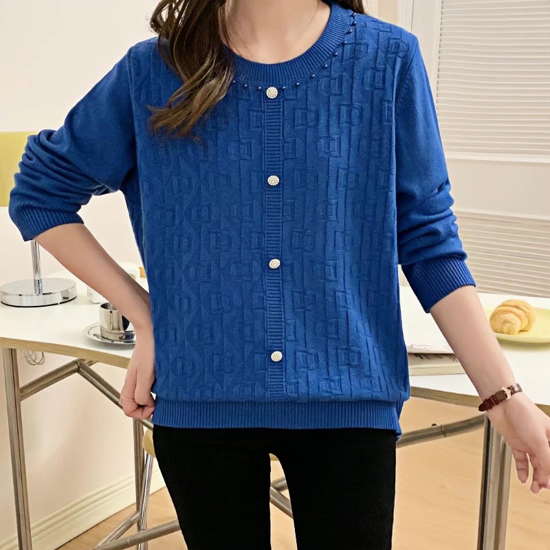 New product on the market! 2023 Autumn/Winter women's clothing, high-quality knitted sweaters, single-color long-sleeved tops, warm your winter. Limited-time purchase, you'll regret it if you don't buy!