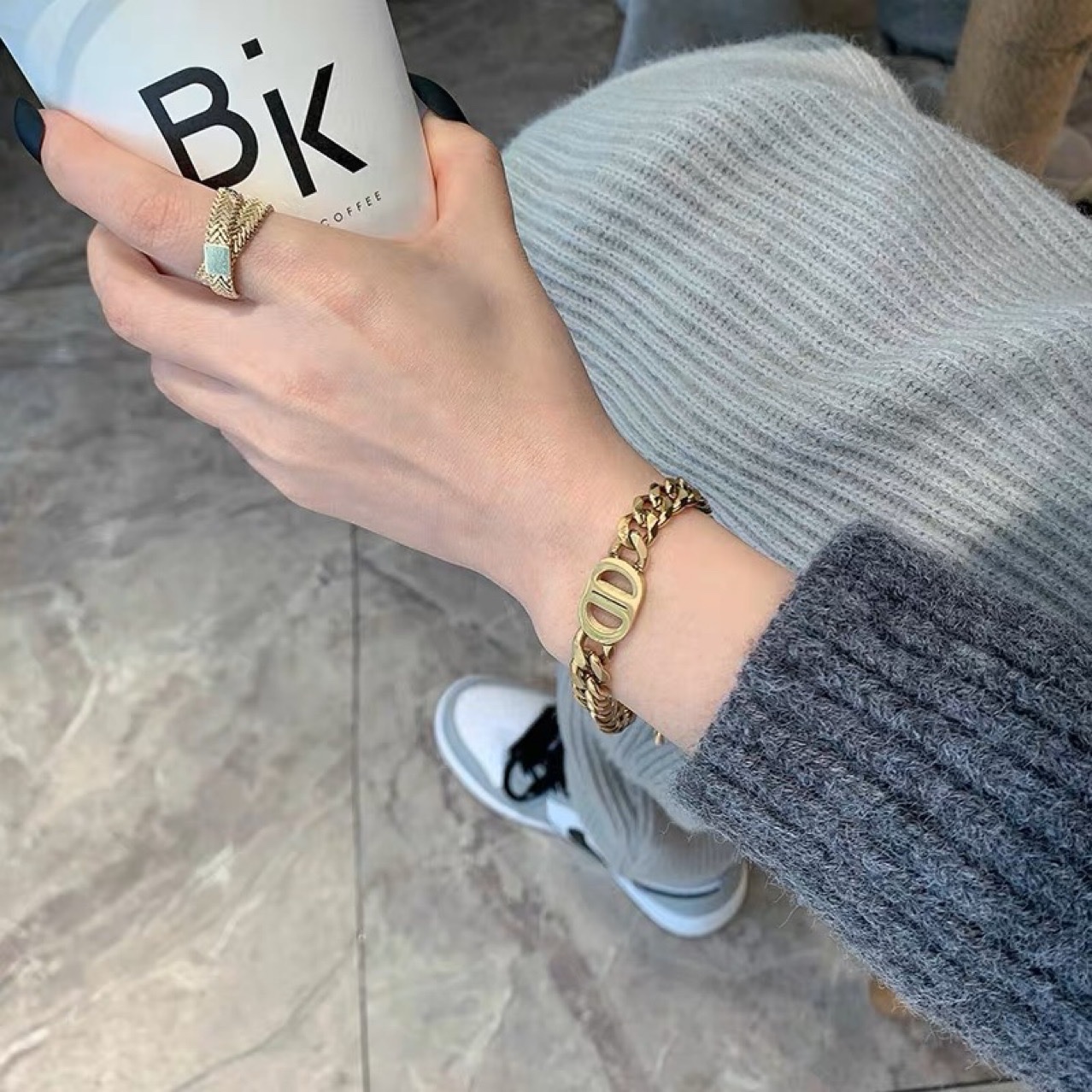 European and American ins letters titanium steel bracelet female personality exaggerated cold wind simple everything thick chain hip hop bracelet Specification drawing