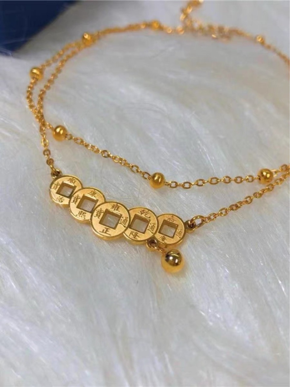 Vintage copper money 2023 new foot chain women's ankle bracelet titanium steel does not fade niche design bell foot naked chain sexy full figure