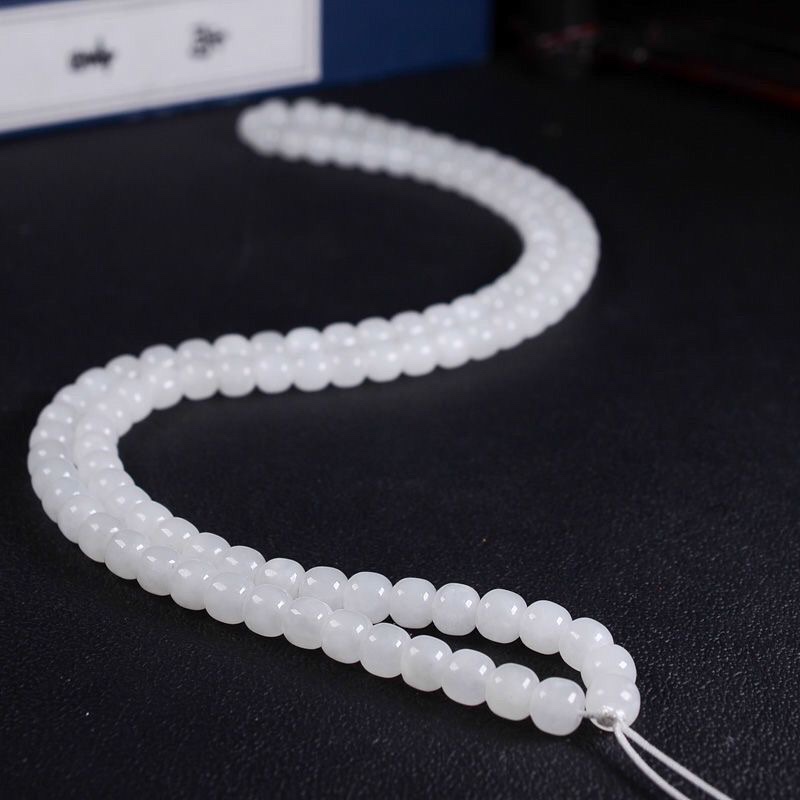 Hetian White Jade Women's necklace, natural Qinghai white jade 7x8m old-style bead sweater chain, 108 beads chain Item Picture