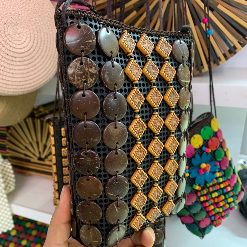 Versatile luggage, coconut shell bags, resin mobile phone crossbody women's bags are in stock and available for factory direct sales details Picture