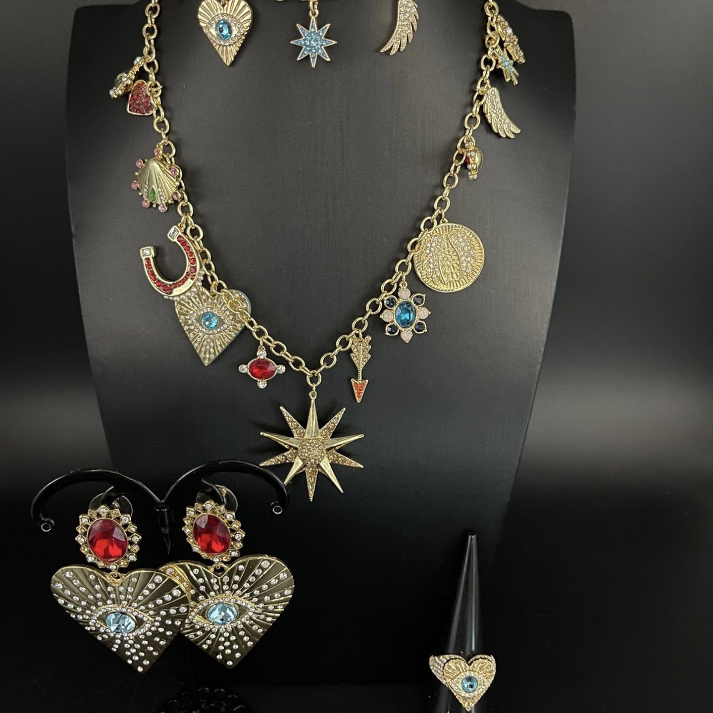 Xie Yuer Fashion Personality Big Sunflower Fashion Jewelry Specification drawing
