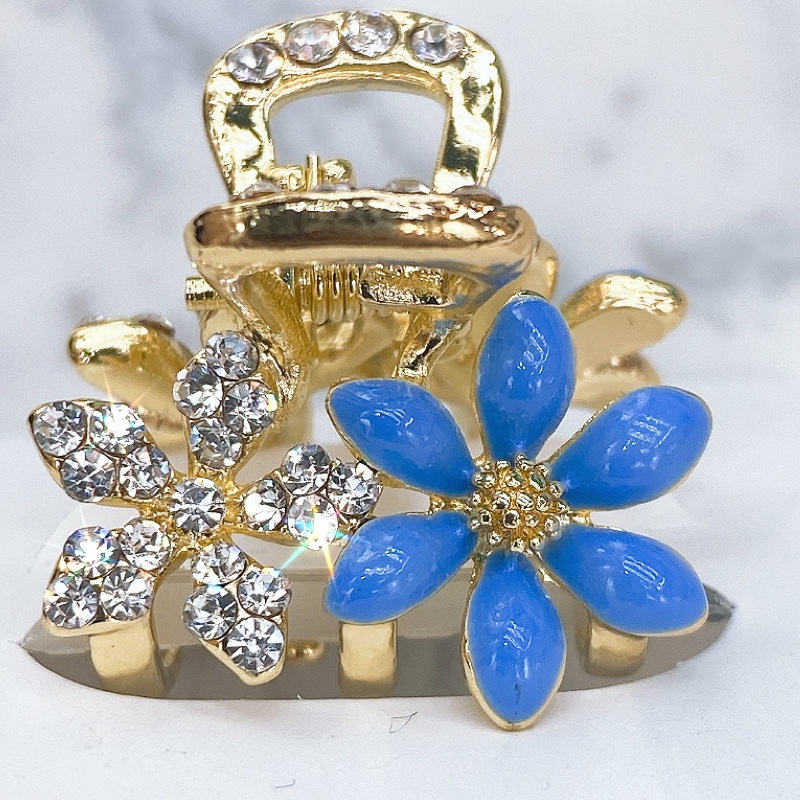 Flower Claw details Picture