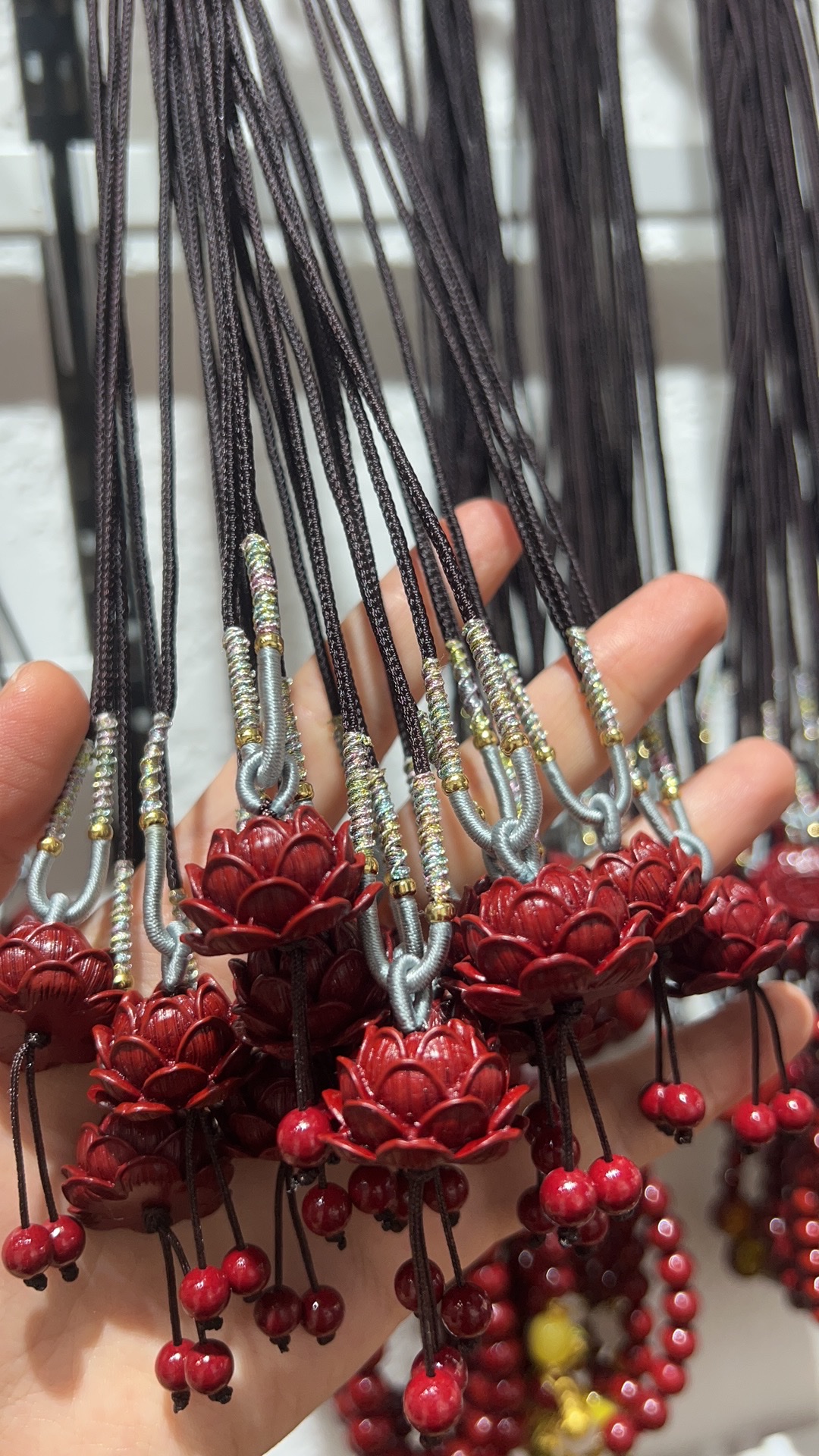 Cinnabar sweater chain