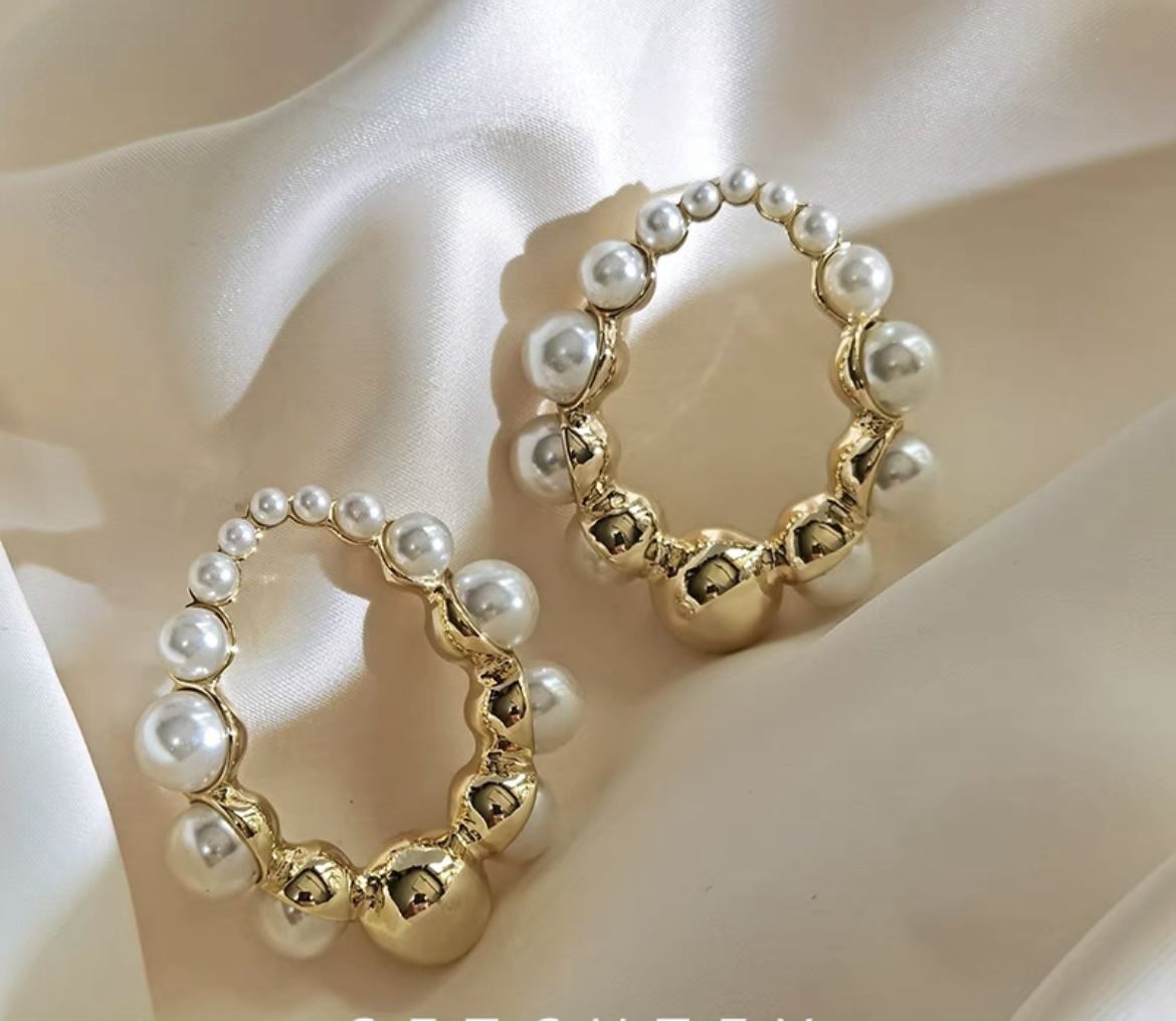 Korean Minority Design Light Luxury High Sense Pearl Temperament Princess Wind Earrings Fate Season Specification drawing