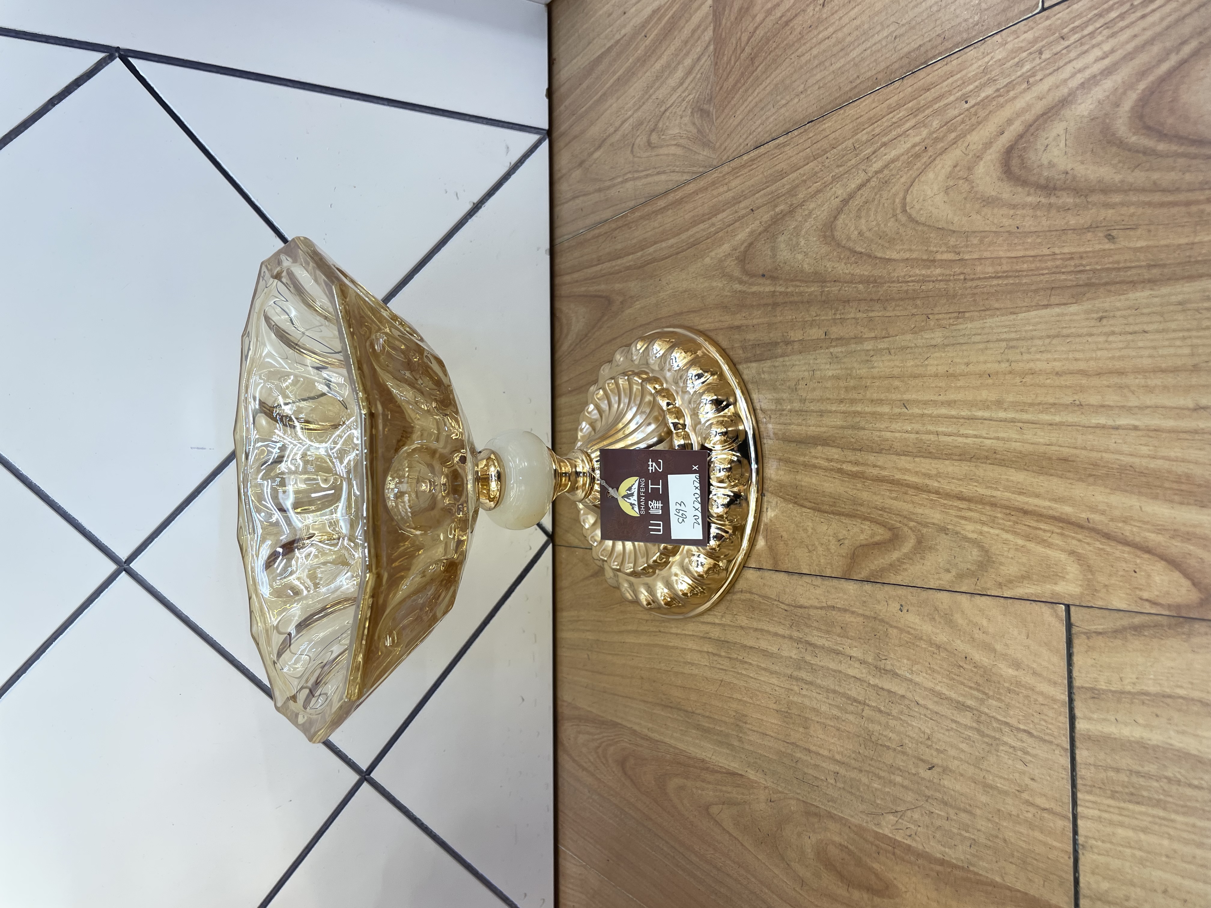 金属工艺品/果盘/巧克力饼干盘细节图