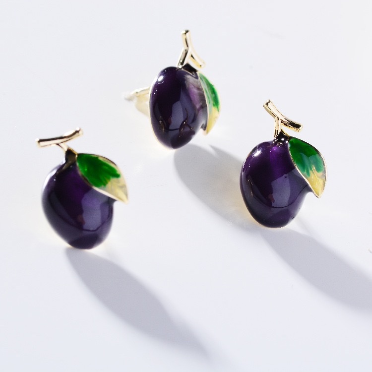 0702 Cute olive brooch
