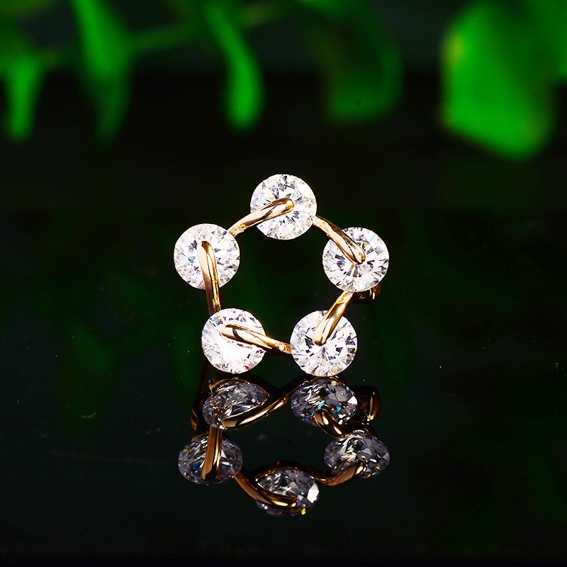 075- Cute Snowflake Brooch