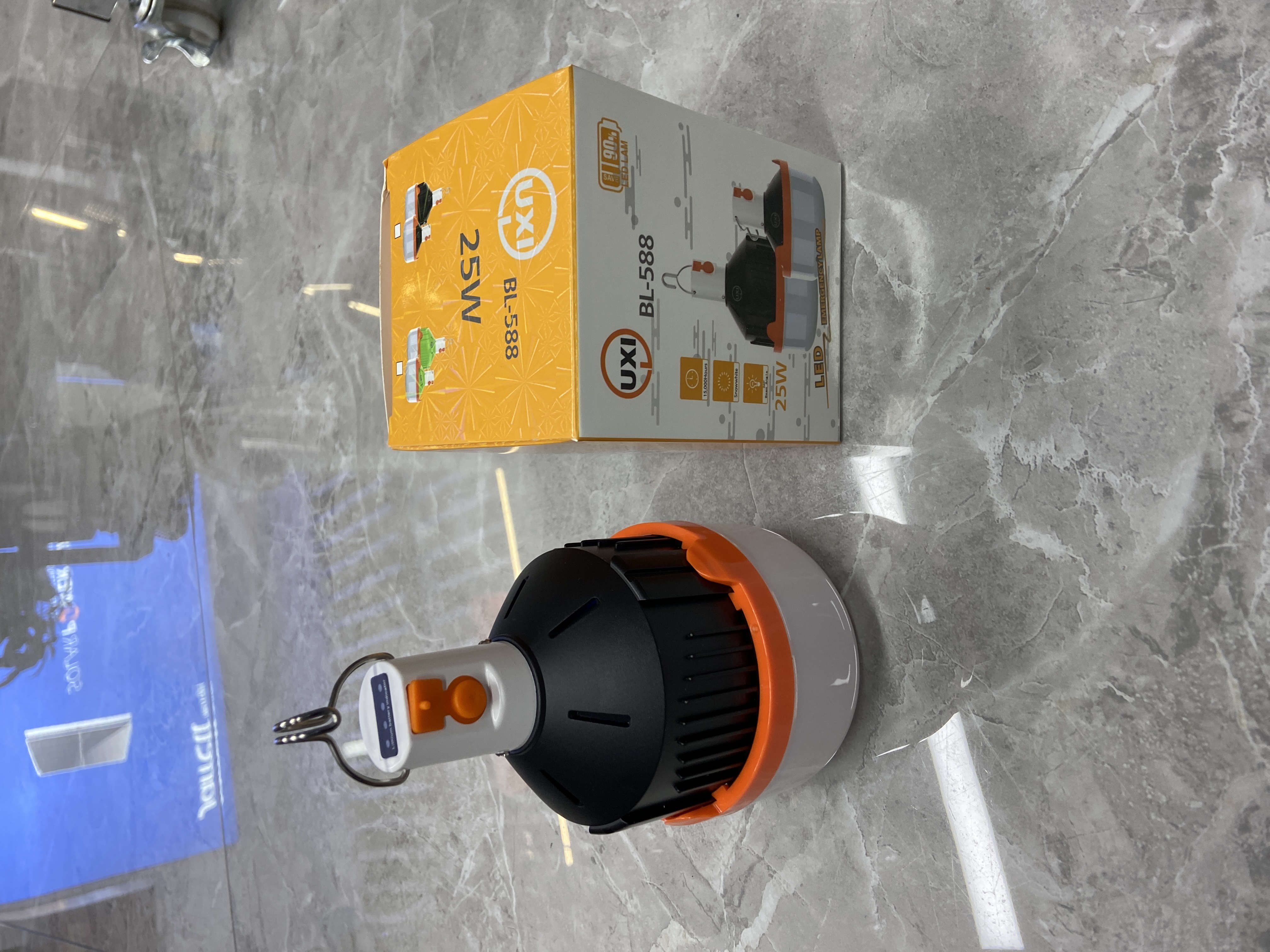 Model 588 Low-voltage charging lamp (with data cable), retractable and portable, outdoor street stall night market power outage emergency light, ultra-bright camping lamp