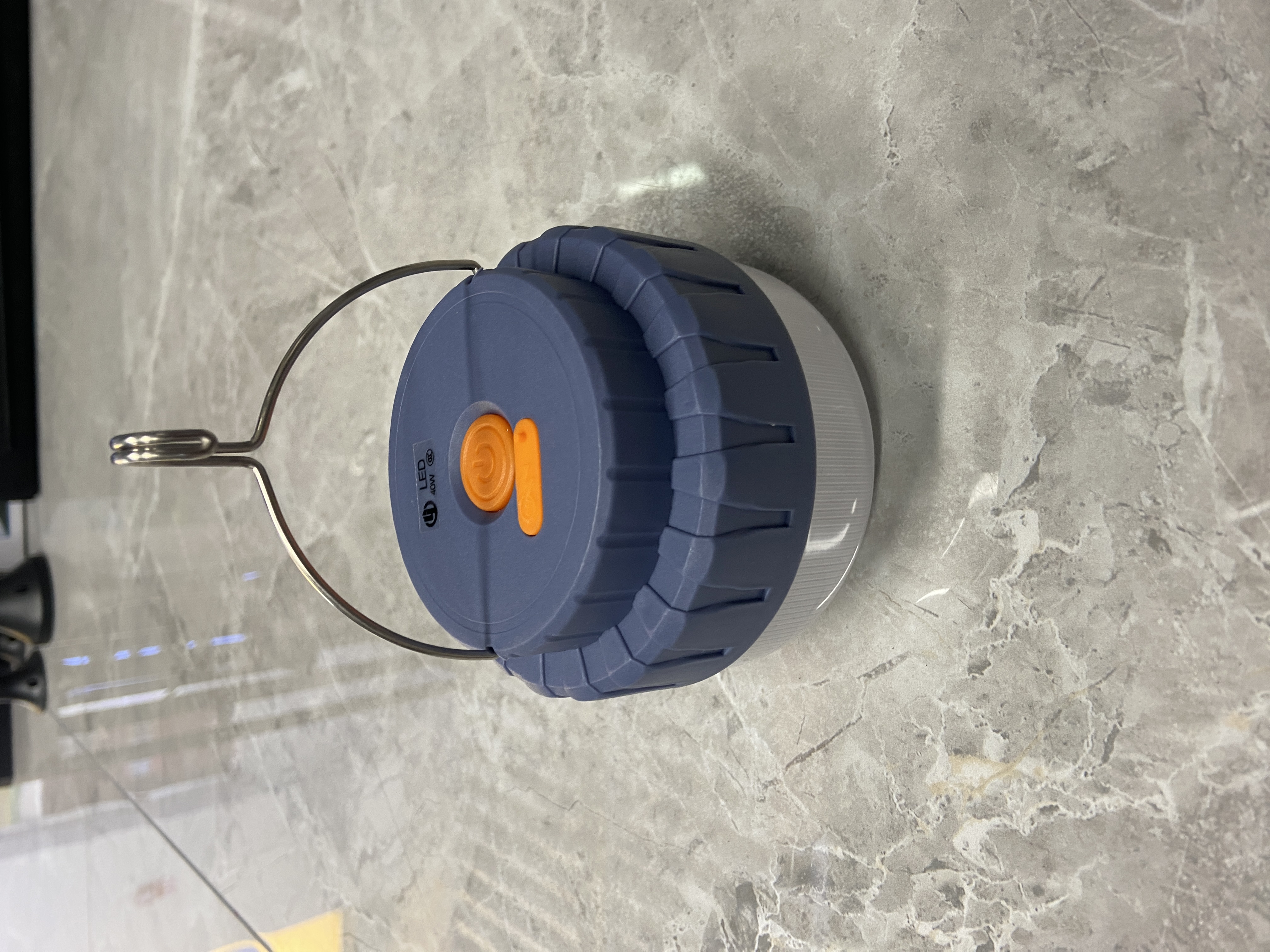 YJ802 40W LED rechargeable lighting bulb, night market lamp for street stalls, portable street lamp, ultra-long battery life, backup in case of power failure