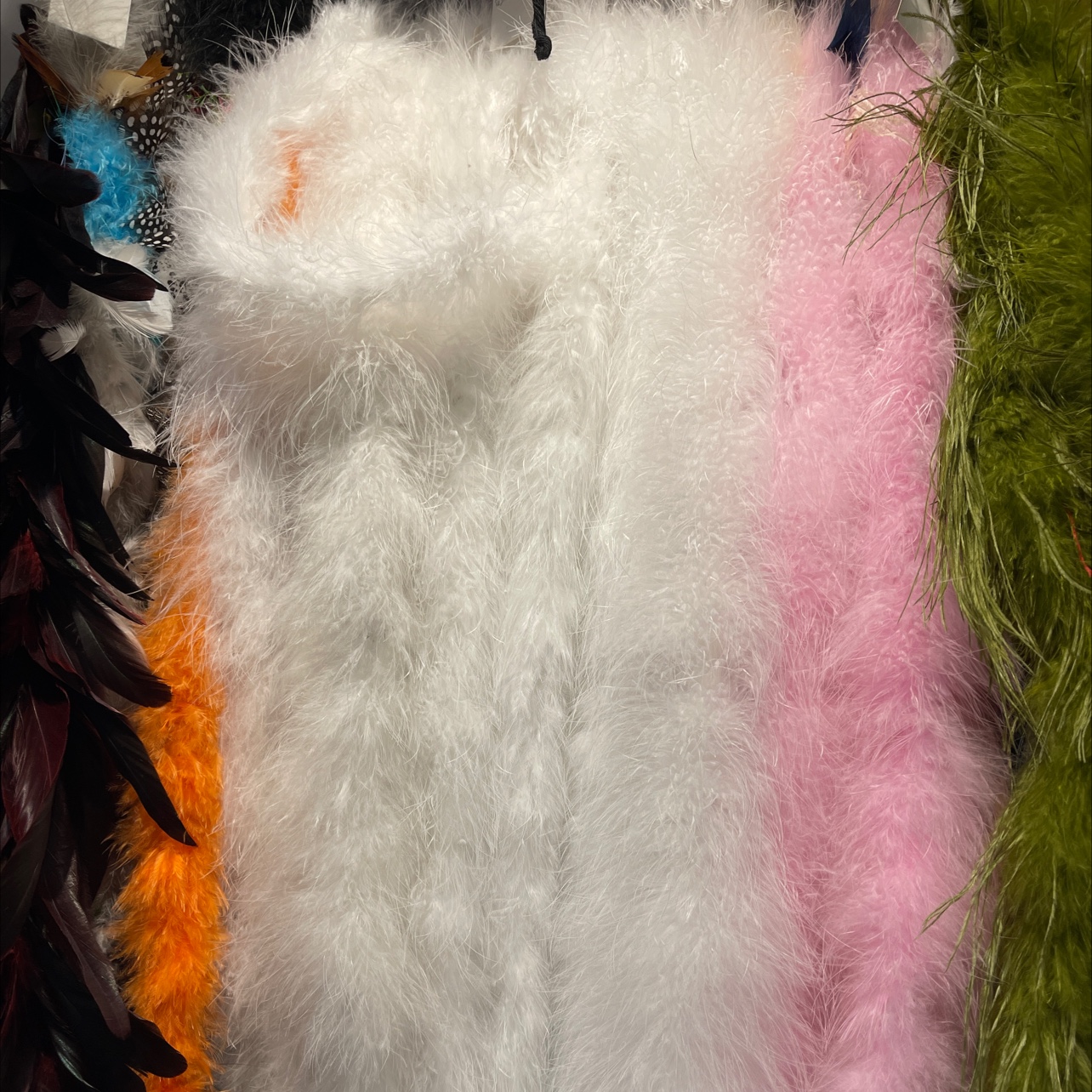 Ideal feather craftsmanship