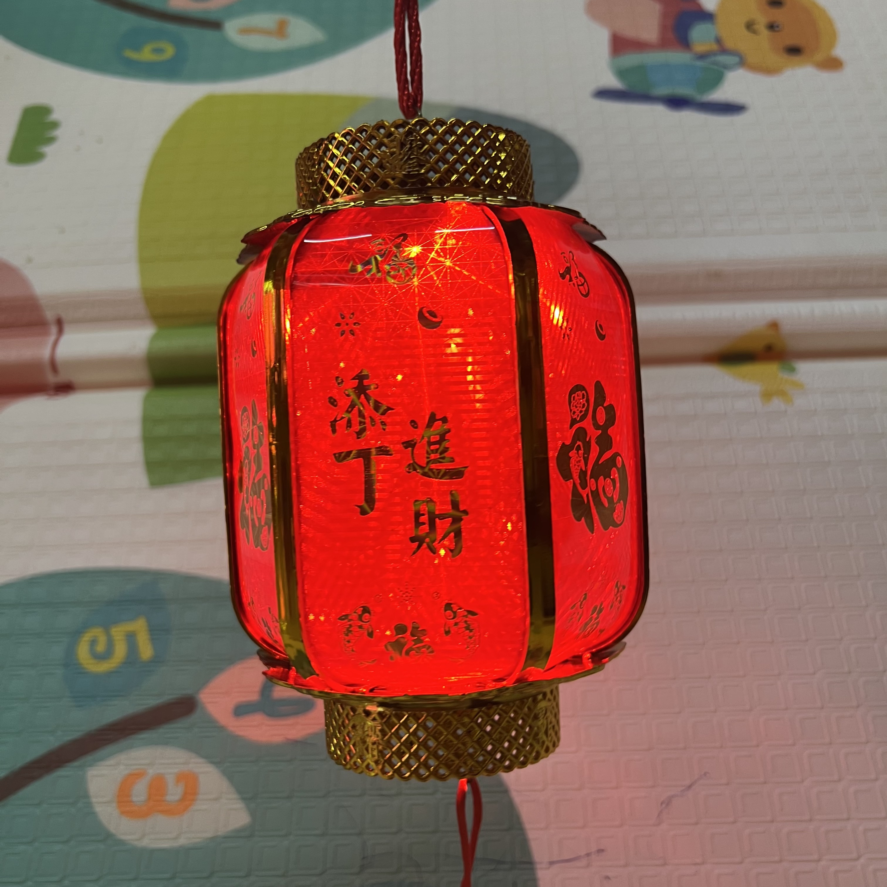 Winter Melon Small Lantern Creative Lantern Carrying Small Lantern Chinese New Year Lantern Children's Lantern Application Scenario