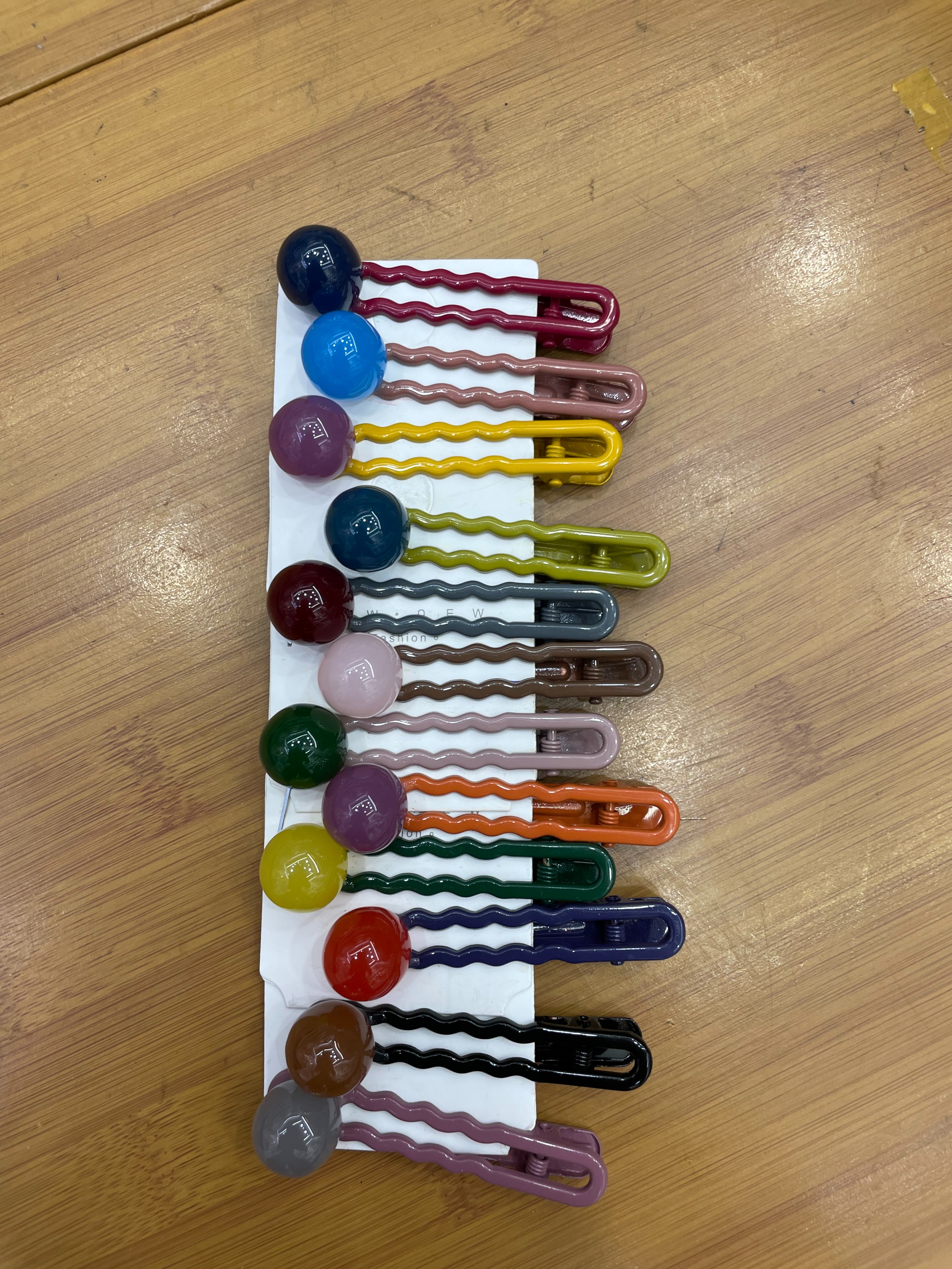 Beanie Hairpins With Pop Accessories On The Side Item Picture