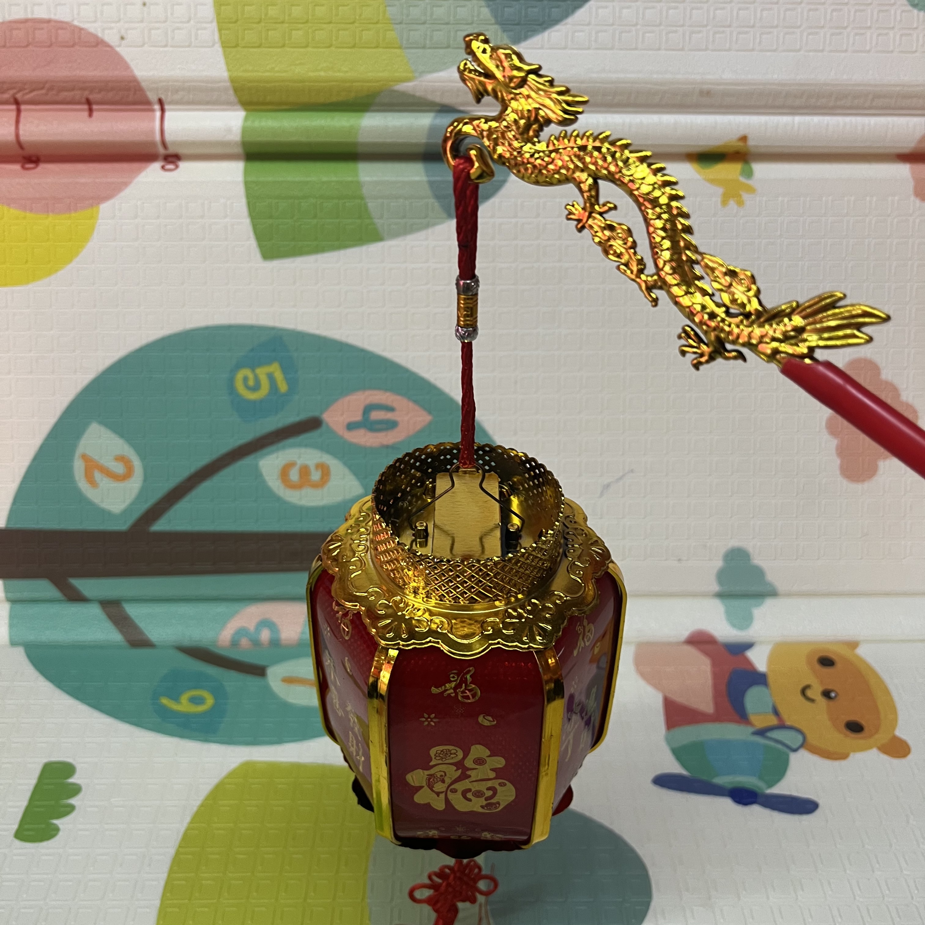 Winter Melon Small Lantern Creative Lantern Carrying Small Lantern Chinese New Year Lantern Children's Lantern Specification drawing
