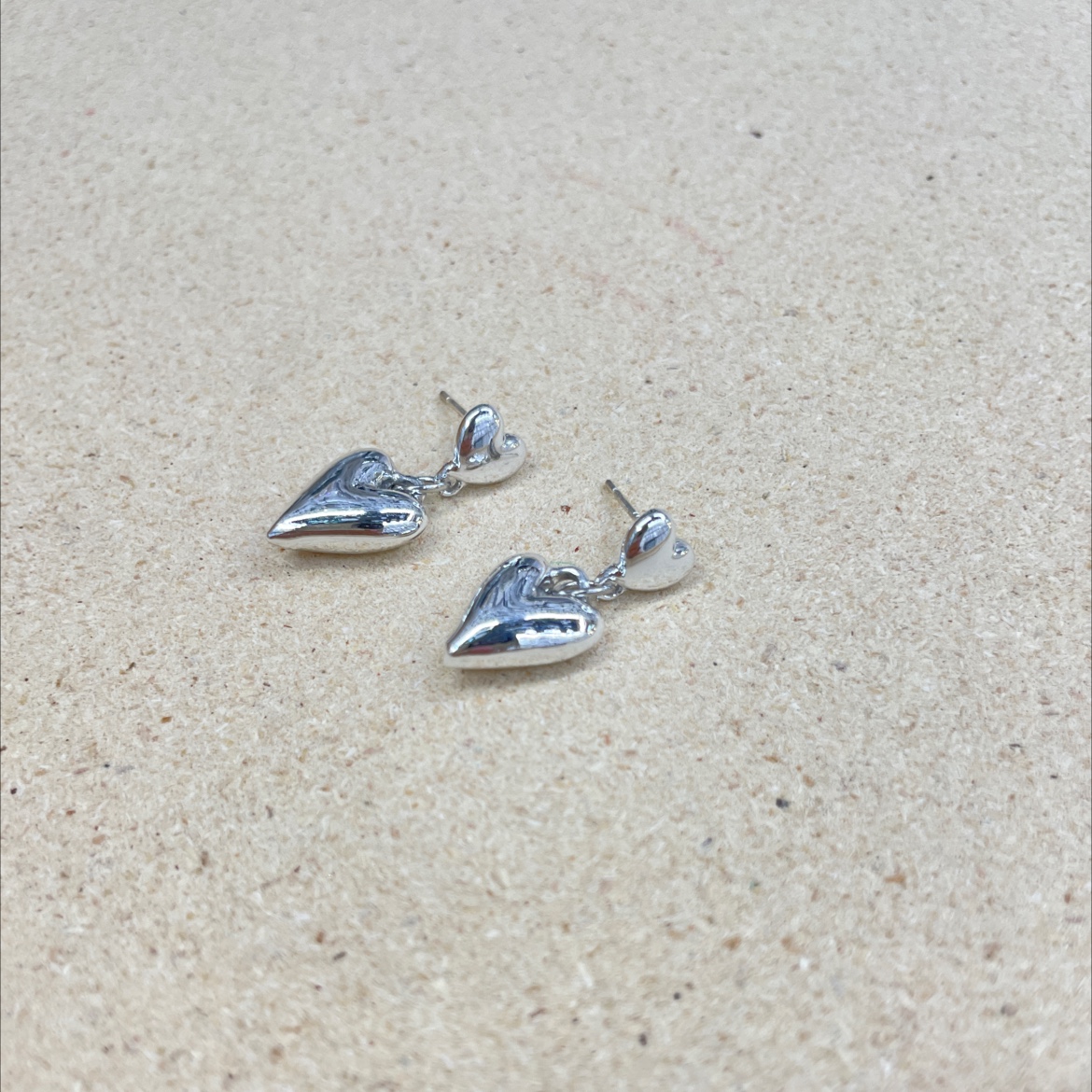 耳饰简约小巧金属爱心兜兜珍珠耳坠银针耳钉百搭冷淡风气质潮