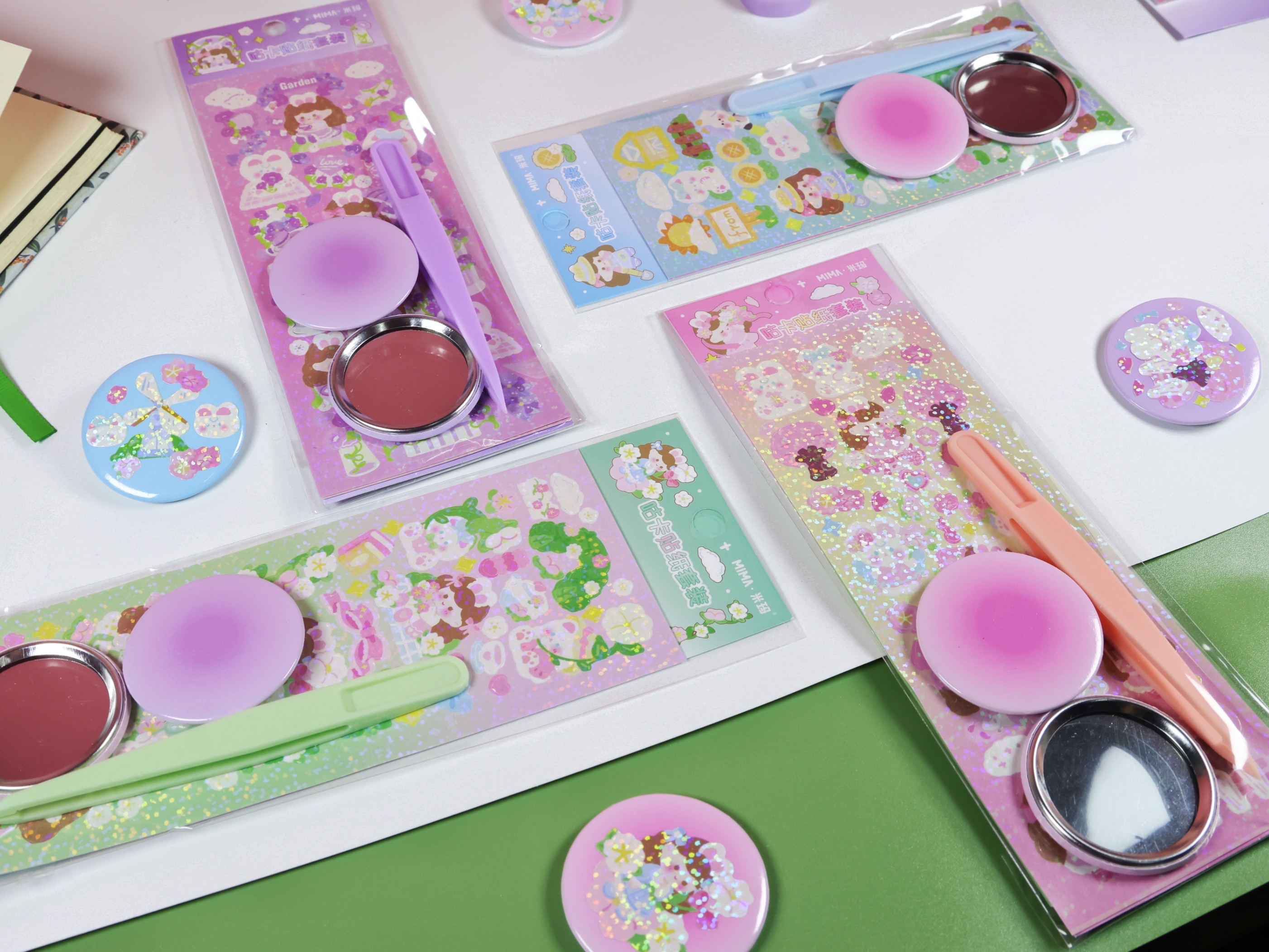 韩版咕卡贴纸套装/造景设计/超值享受/新品上市/不买绝对后悔！/限时抢购中/赠品等你拿！产品图