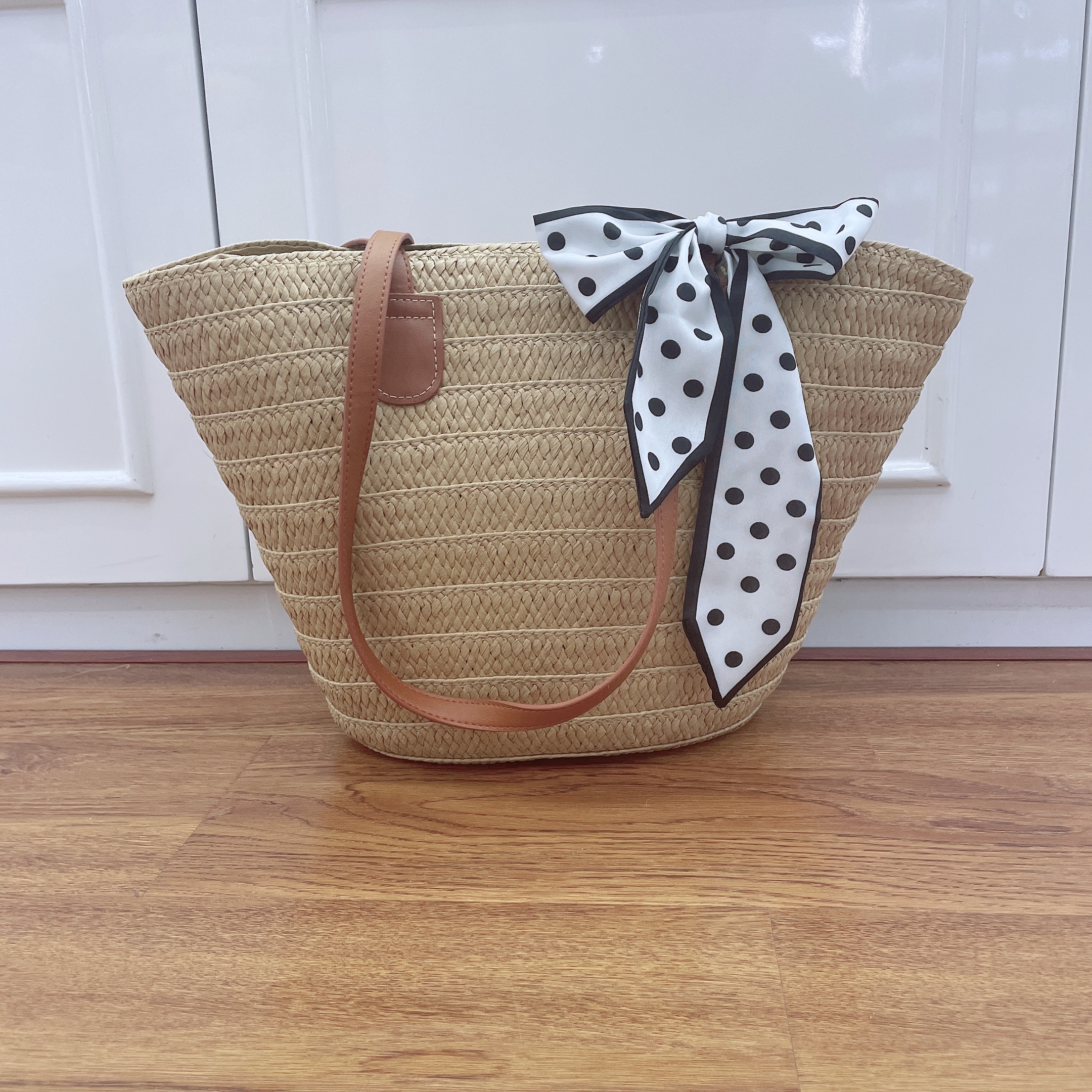 Woven bags, commuter bags, straw woven bags, summer travel photo bags, versatile beach bags, hand-woven bags, large-capacity single-shoulder bags Application Scenario
