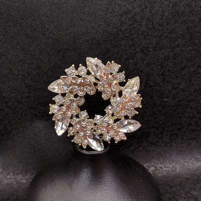 Flash Sale! The South Korean Version Of Zircon Brooch, Shining Bright, Do Not Buy You Will Regret!