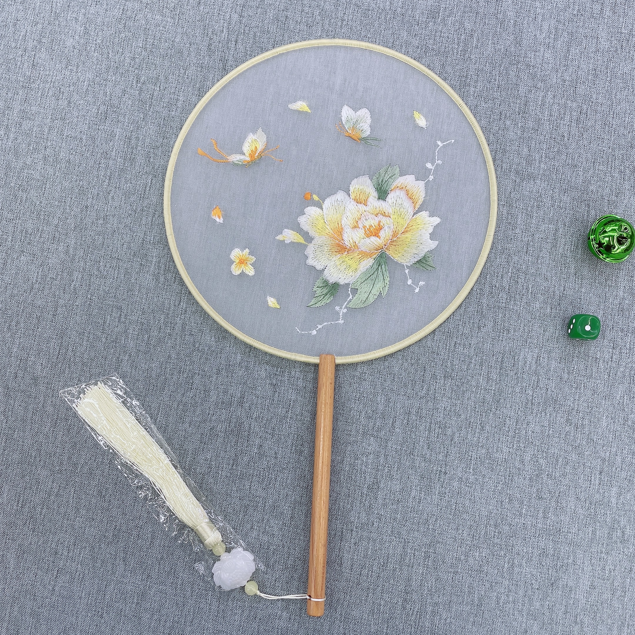 团扇/扇子/古风扇白底实物图