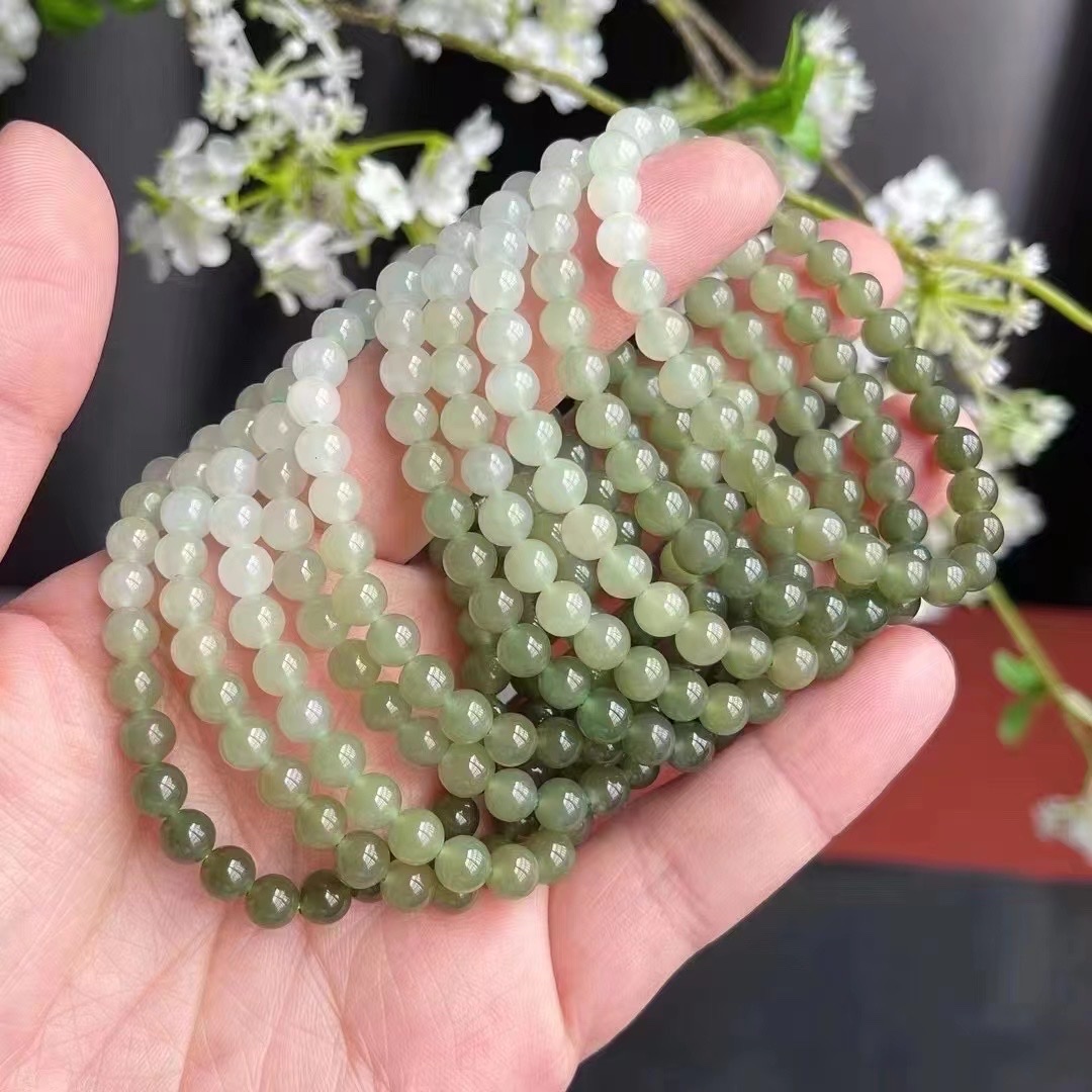 A Hetian jade bracelet with gradient color for women details Picture