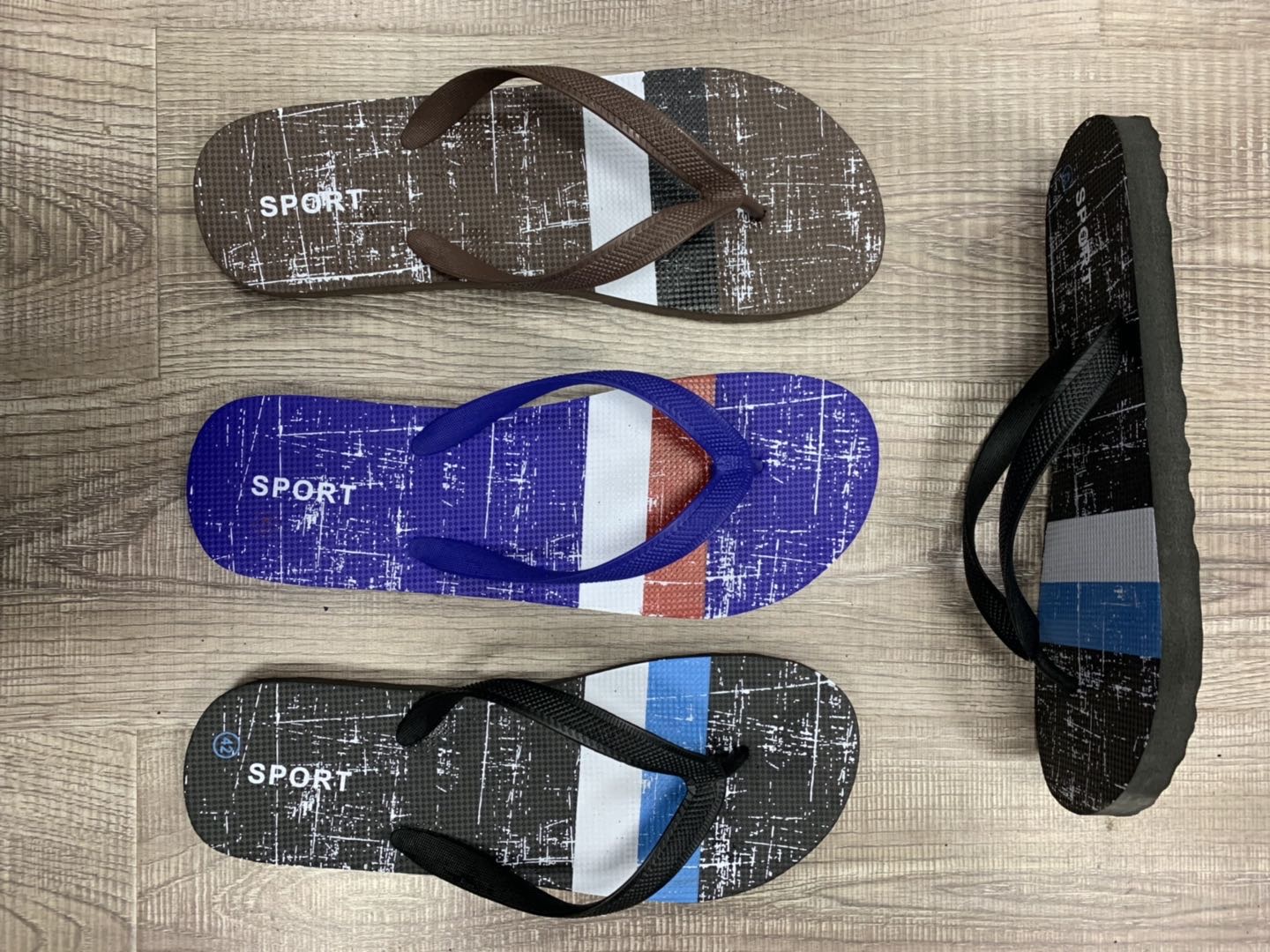 沙滩鞋产品图