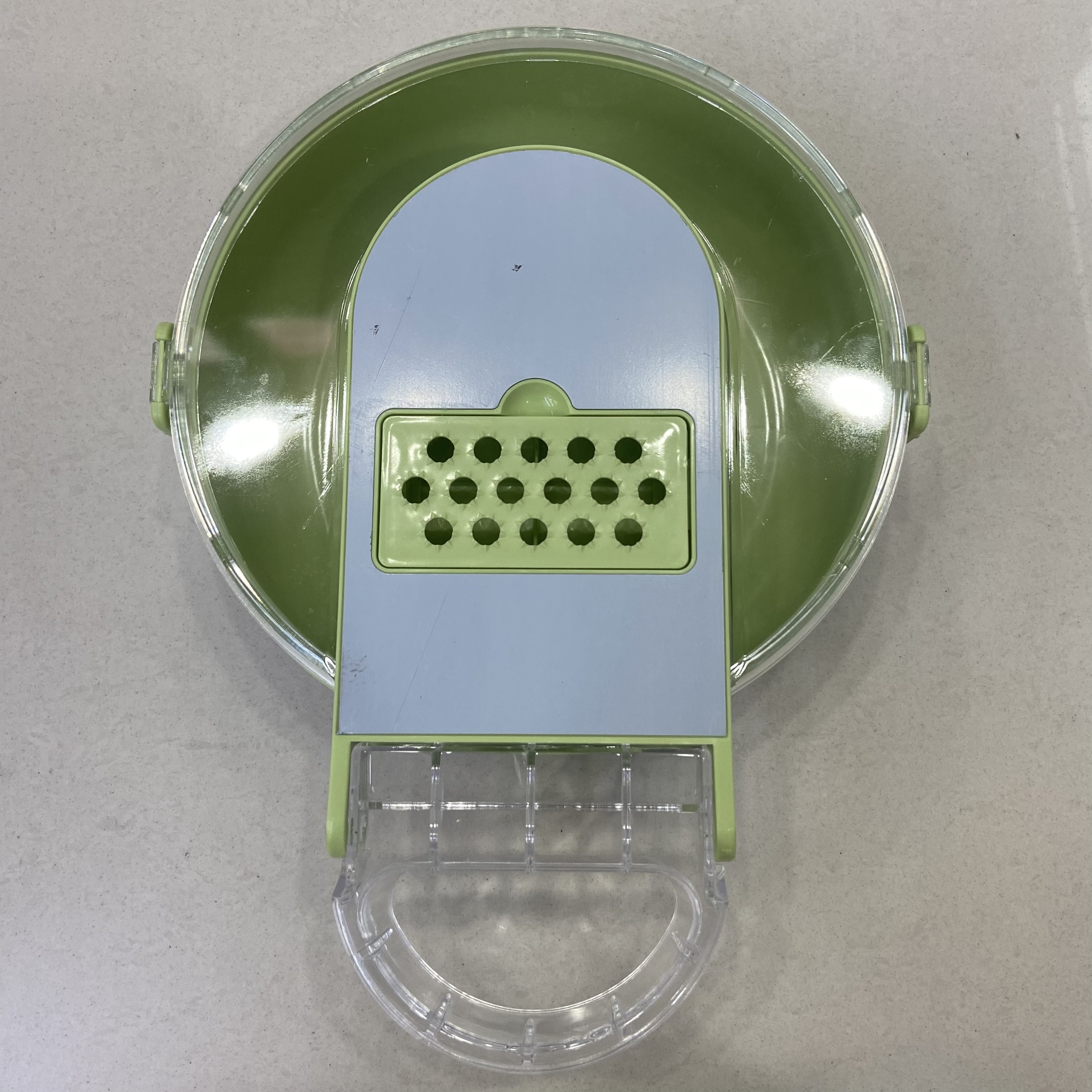 Multi-functional vegetable cutter, a nine-in-one kitchen vegetable cutter, slicer, potato slicer, grater, and grater Item Picture