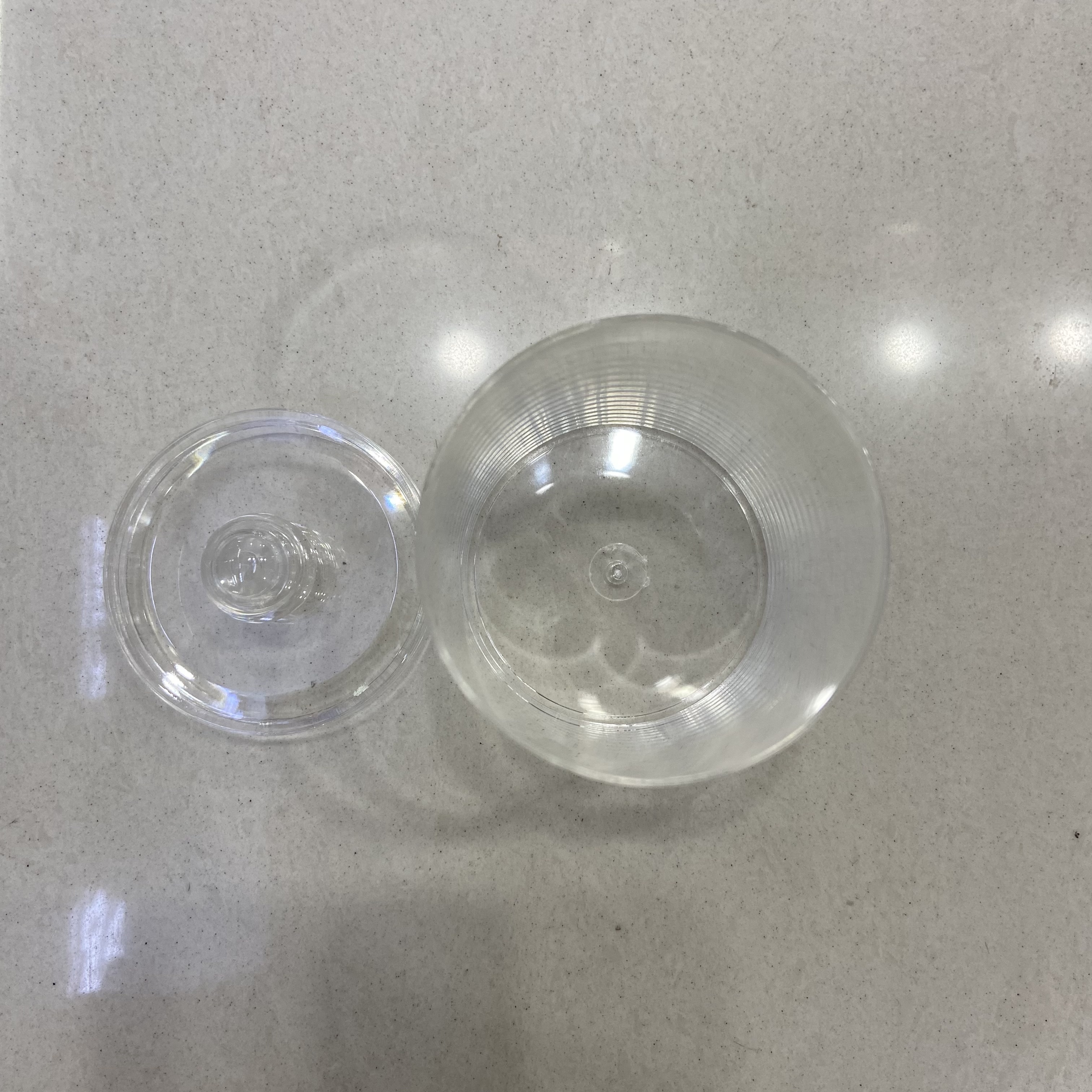 Single-layer round cotton swab storage box, household transparent desktop, jewelry and makeup cotton swab storage box Item Picture