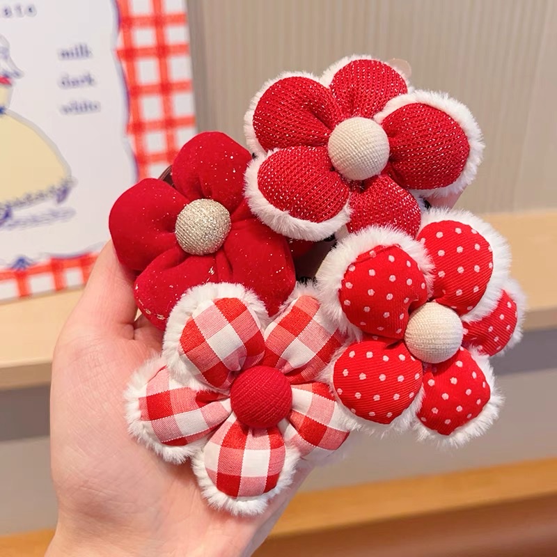 Children's red flower hair bands are festive and versatile