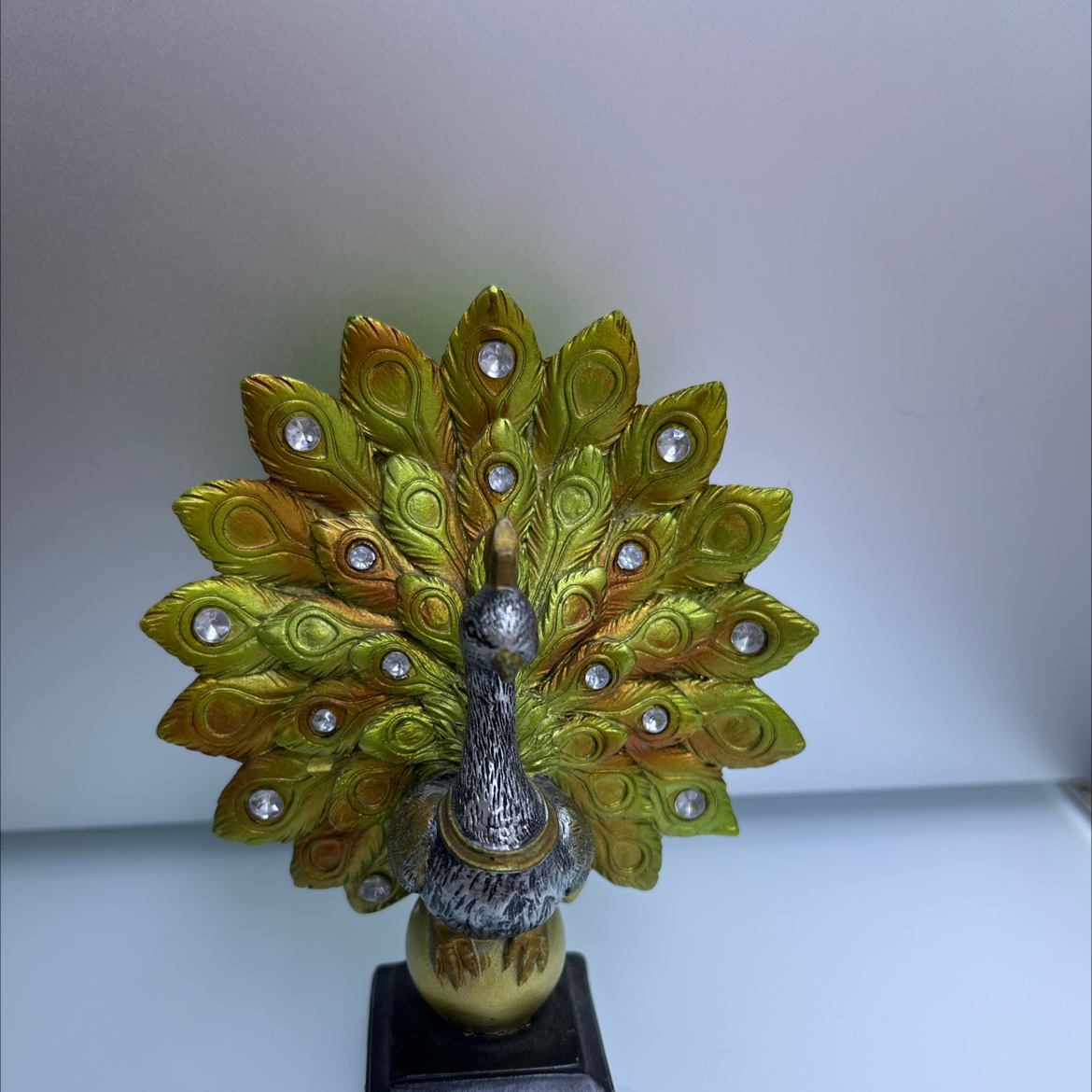 树脂工艺品孔雀详情图1
