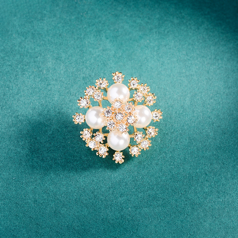 78- Korean version of cute little snow flower brooch thumbnail