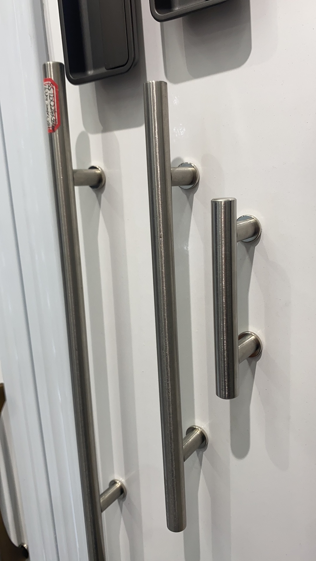 Furniture handle