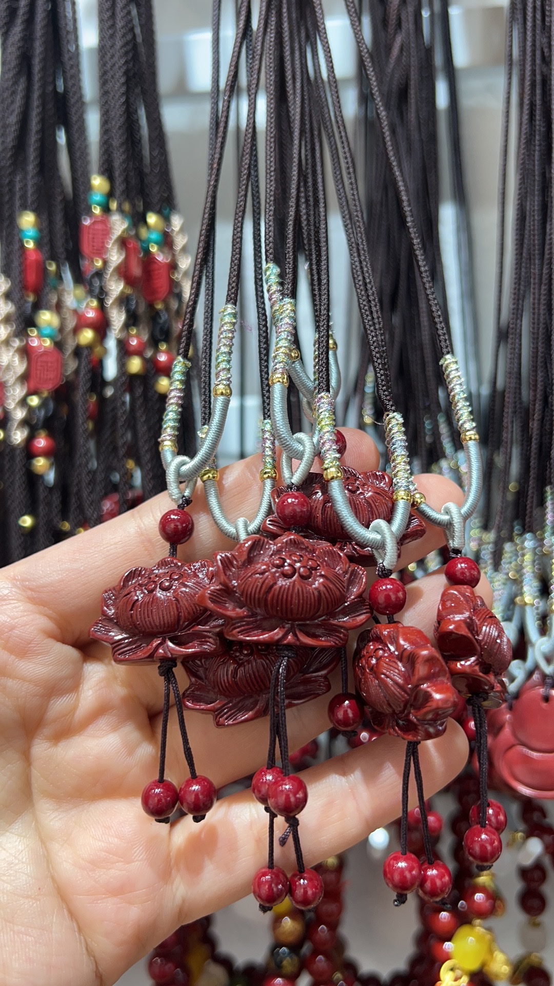 Lotus purple clay sweater chain