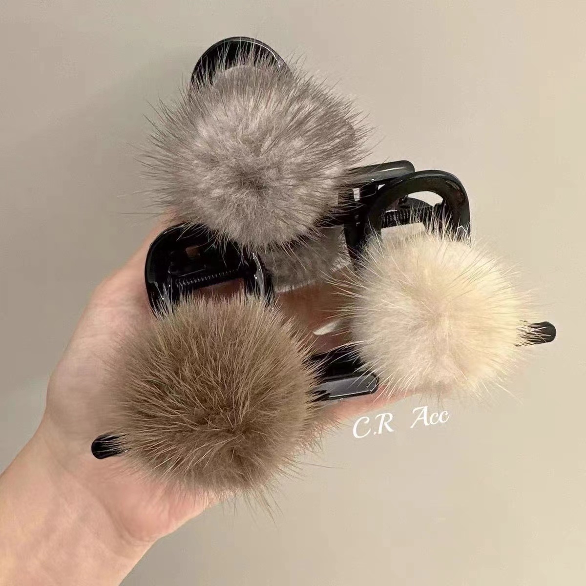 流行韩版发饰貂毛抓夹饰品爆款                                              