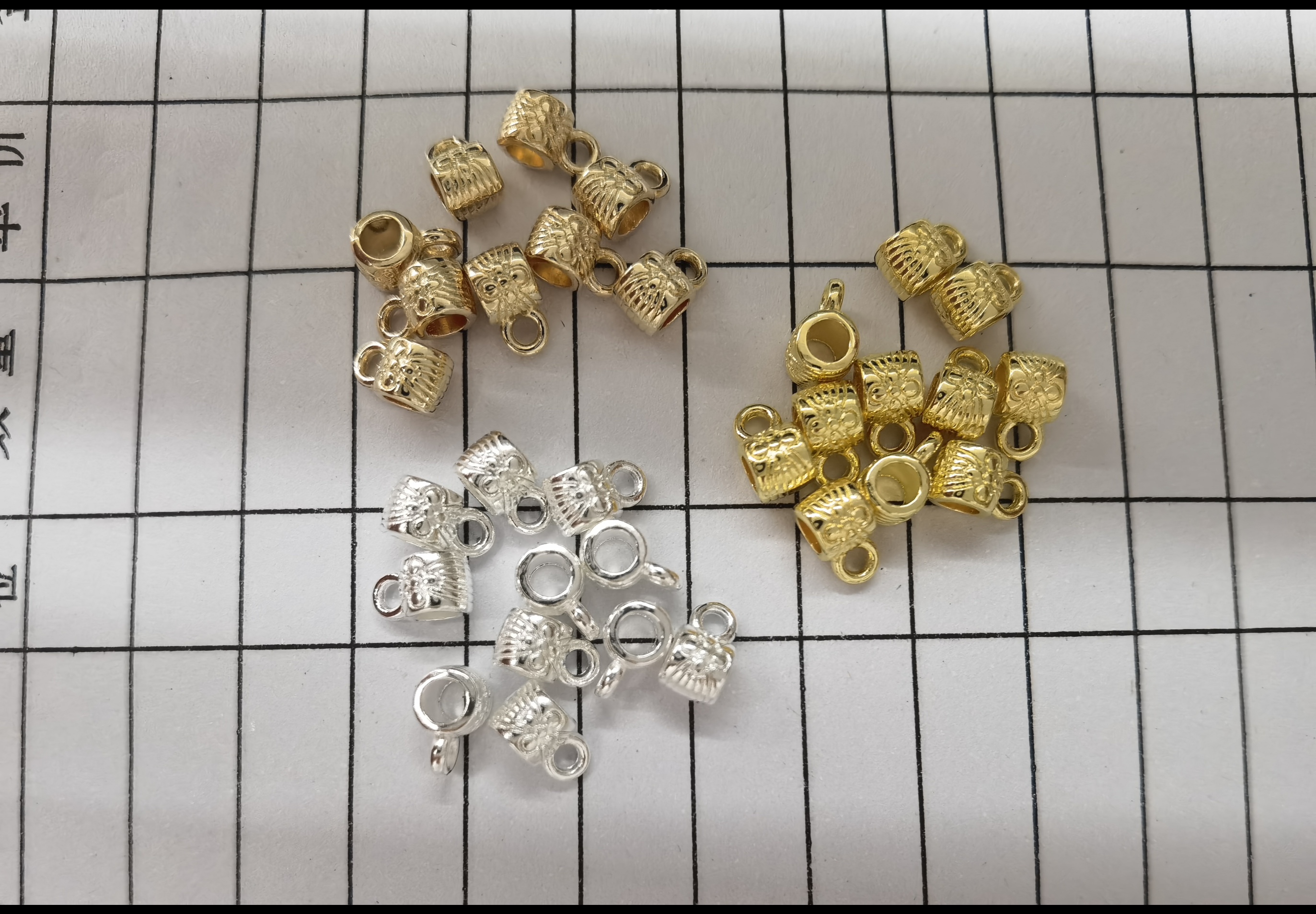Aleación galvanoplastia cubo cubo cubo cubo colgante brazalete tubo de conexión anillos de cinta colgante de cuentas diy accesorios