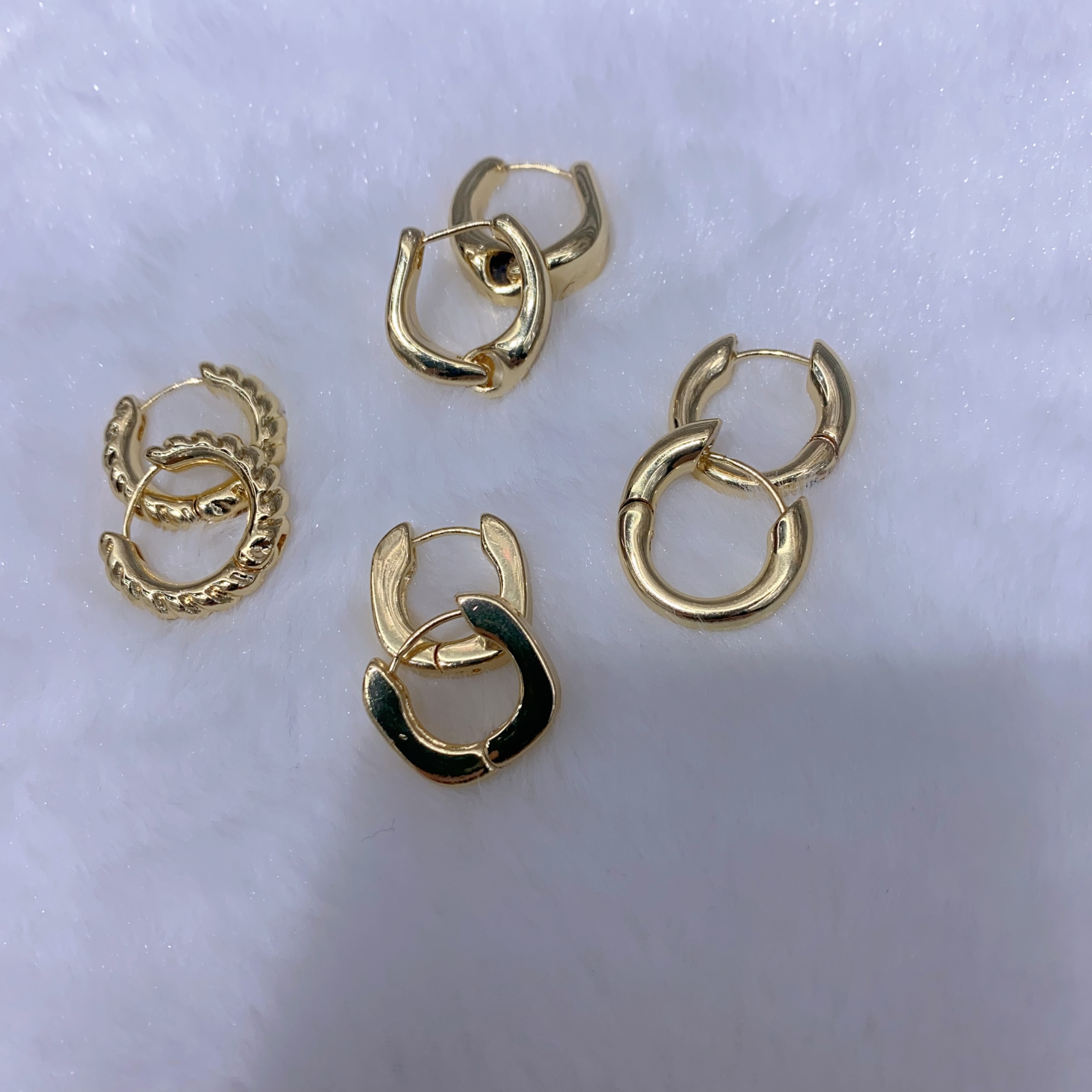 New light luxury, niche design, high-end earrings and earrings - Nan Nan Accessories -021
