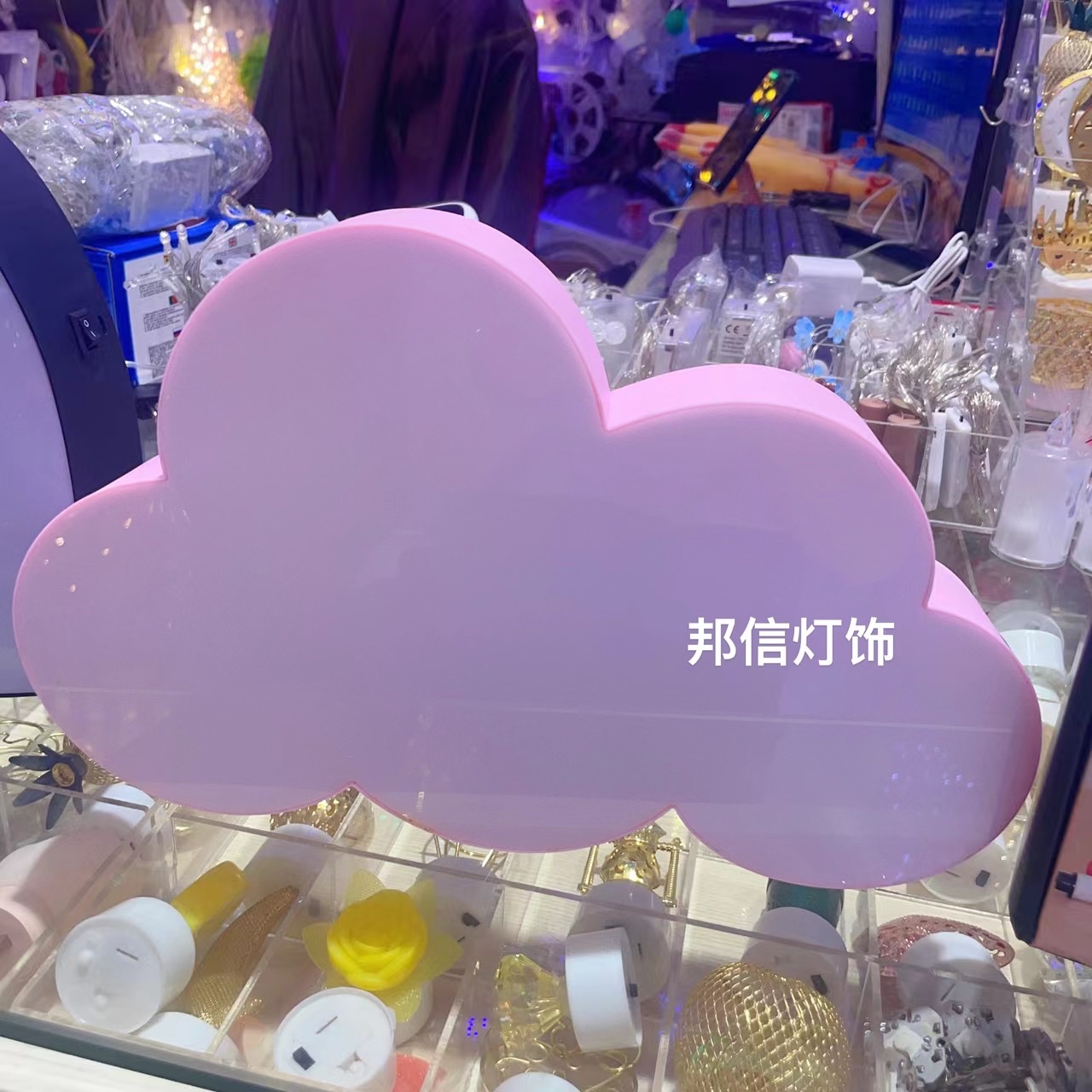 Advertising learning lights, cloud led light boxes, battery models, wholesale for export, cloud models, cross-border bestsellers, factory direct sales, wholesale of color lights, letter lights, led bedroom, birthday and festival decorations, night lights, bedside lights