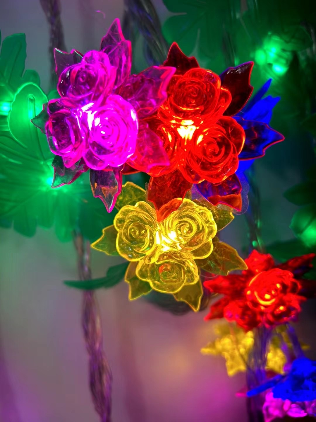 28 Head Red Flower Green Leaf Triangle Leaf Colorful Hanging Crystal Accessories Decorative Light Series Hot Sale Specification drawing