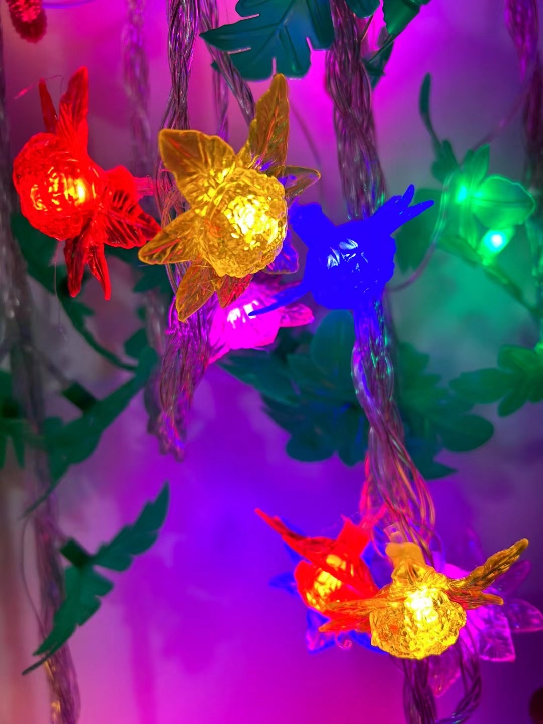 28 Head Red Flower Green Leaf Triangle Leaf Colorful Hanging Crystal Accessories Decorative Light Series Hot Sale
