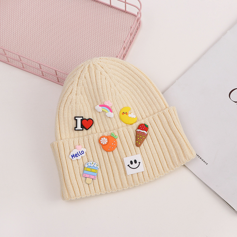 Winter Knitted 🧶 Hat For Children Application Scenario