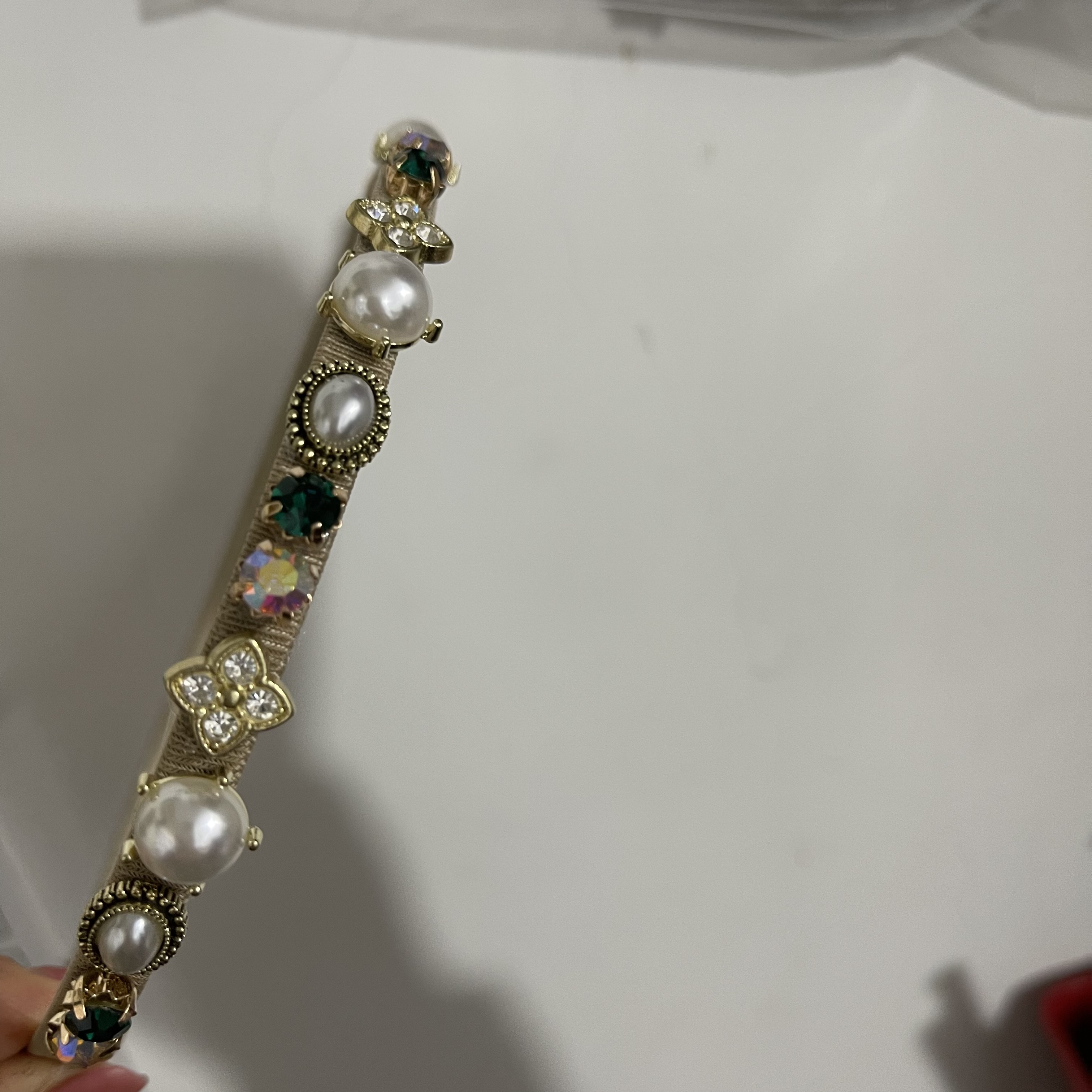 Heavy Glass Headband Item Picture