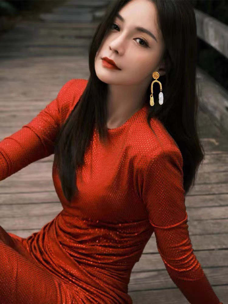 Temperament Socialite Asymmetrical Hong Kong Style Retro Net Red Earrings 2022 Explosive Niche Design Unique Exaggerated Earrings details Picture