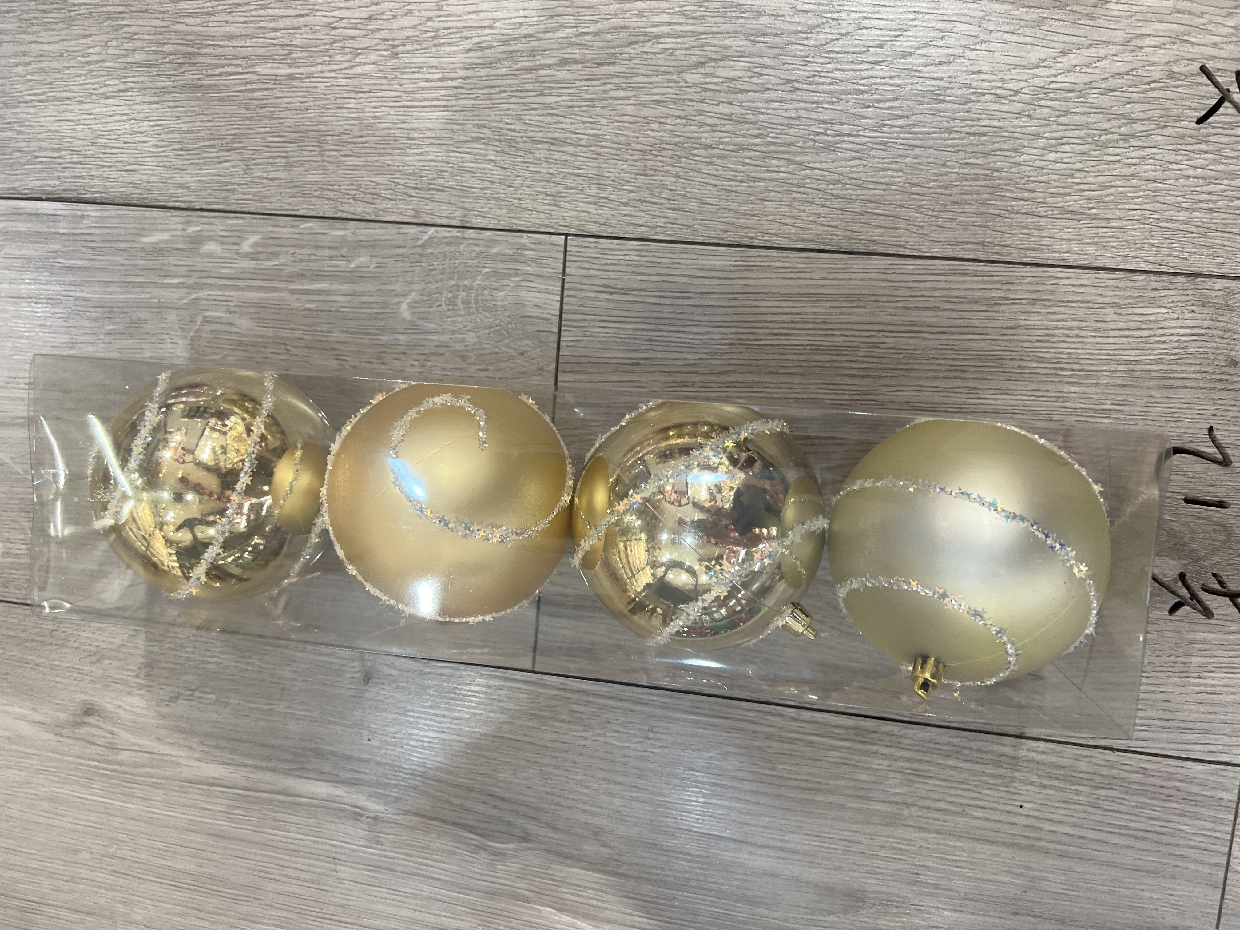 عيد الميلاد مزخرف 8 سنتيمترات بعلب الورق المقوى details Picture