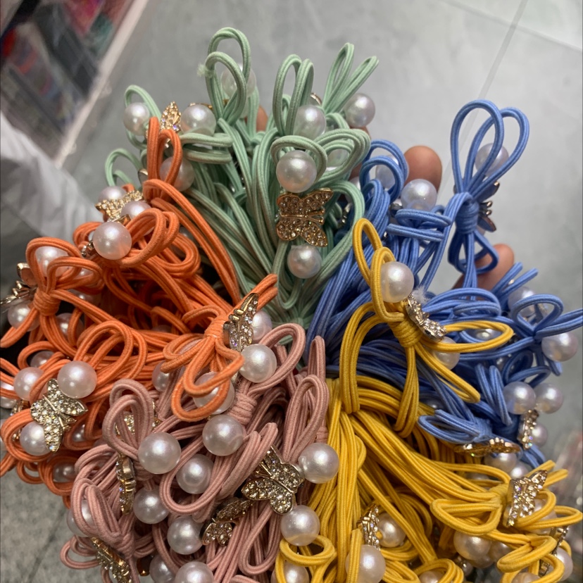 皮筋穿两颗珍珠加带钻蝴蝶大人小孩的头饰