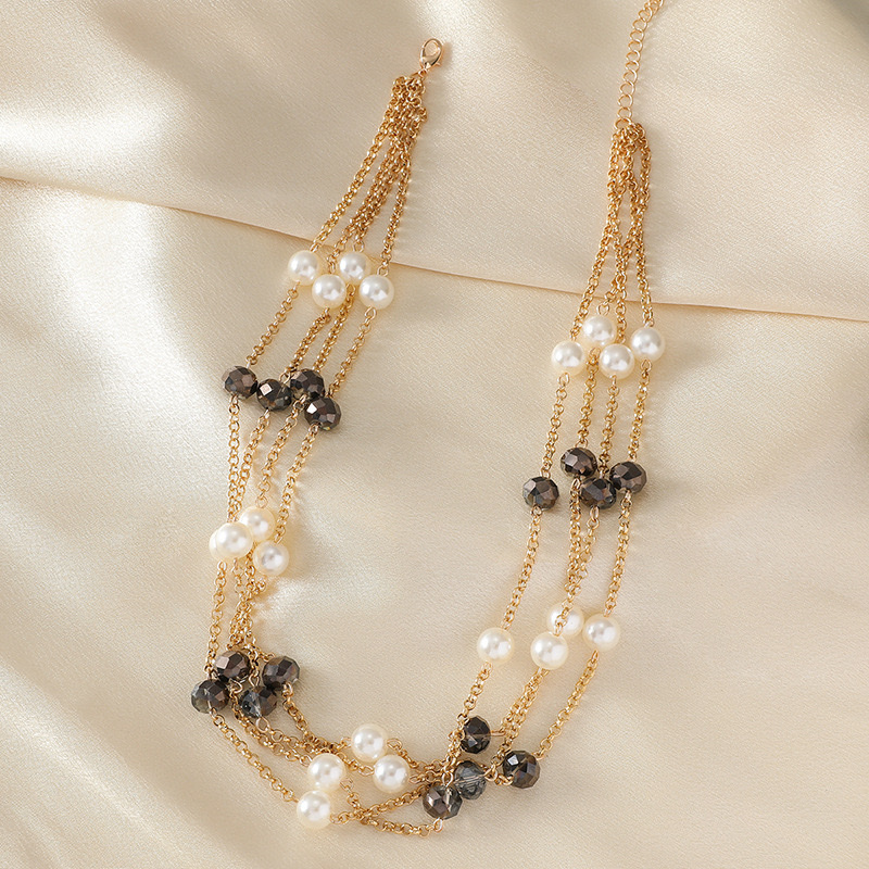 Europe and the United States the new pearl necklace female niche design feeling temperament crystal necklace personality joker sautoir foreign trade wholesale at http://detail.m.1688.com/page Specification image