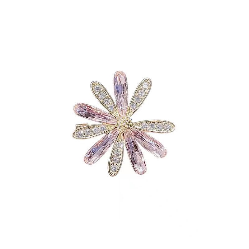 Factory direct sales of Daisy brooches Specification image
