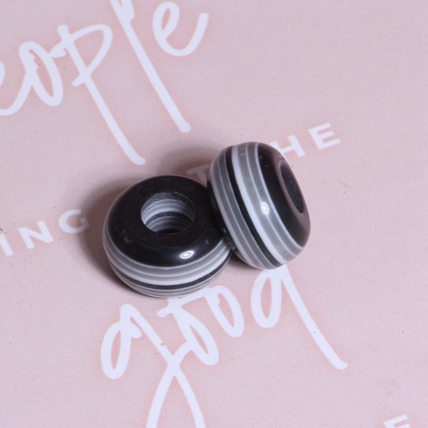 Resin Bead