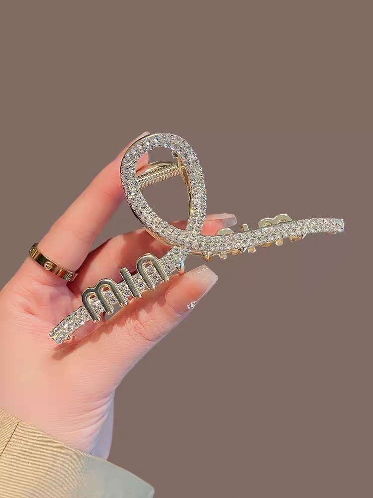 High-end water diamond claw clip, shark clip on the back of the female head, large internet-famous style hair clip, metal updo hair clip headwear details Picture
