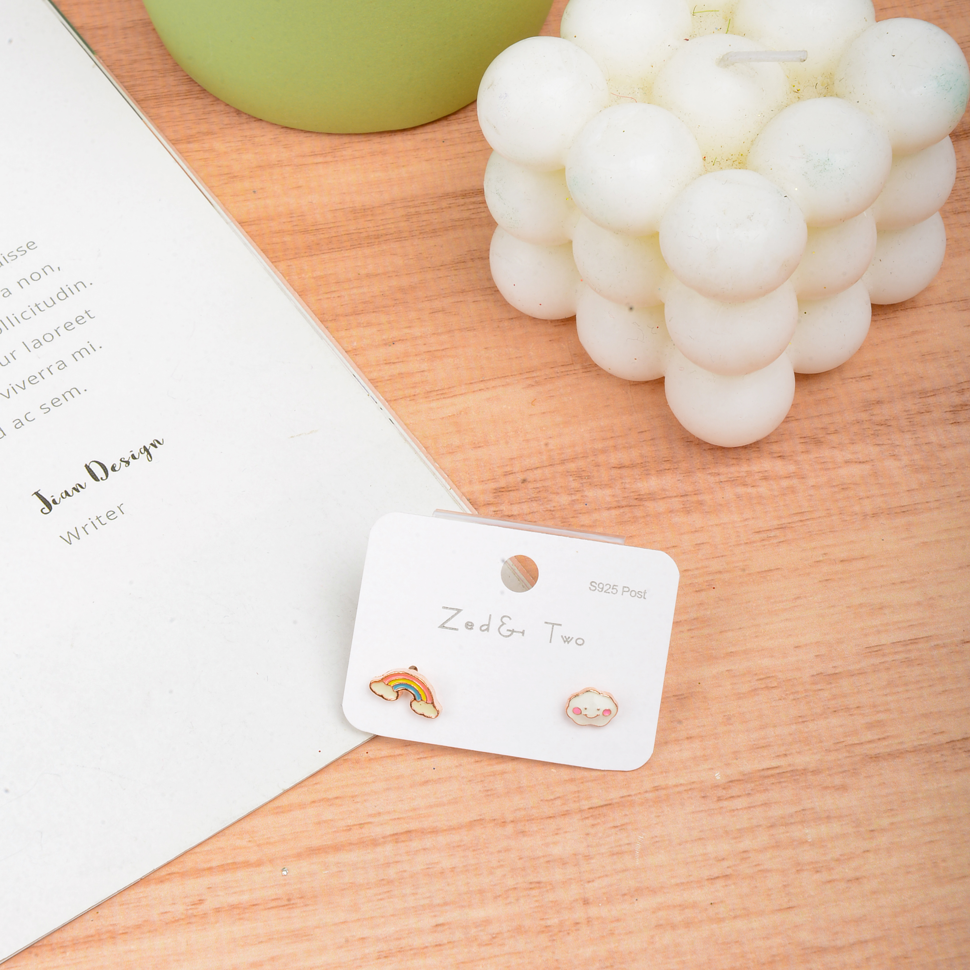 Accessories and earrings, New European fashion, New European Fashion, New European Fashion trendy stud earrings, white cloud rainbow, fresh and clean style